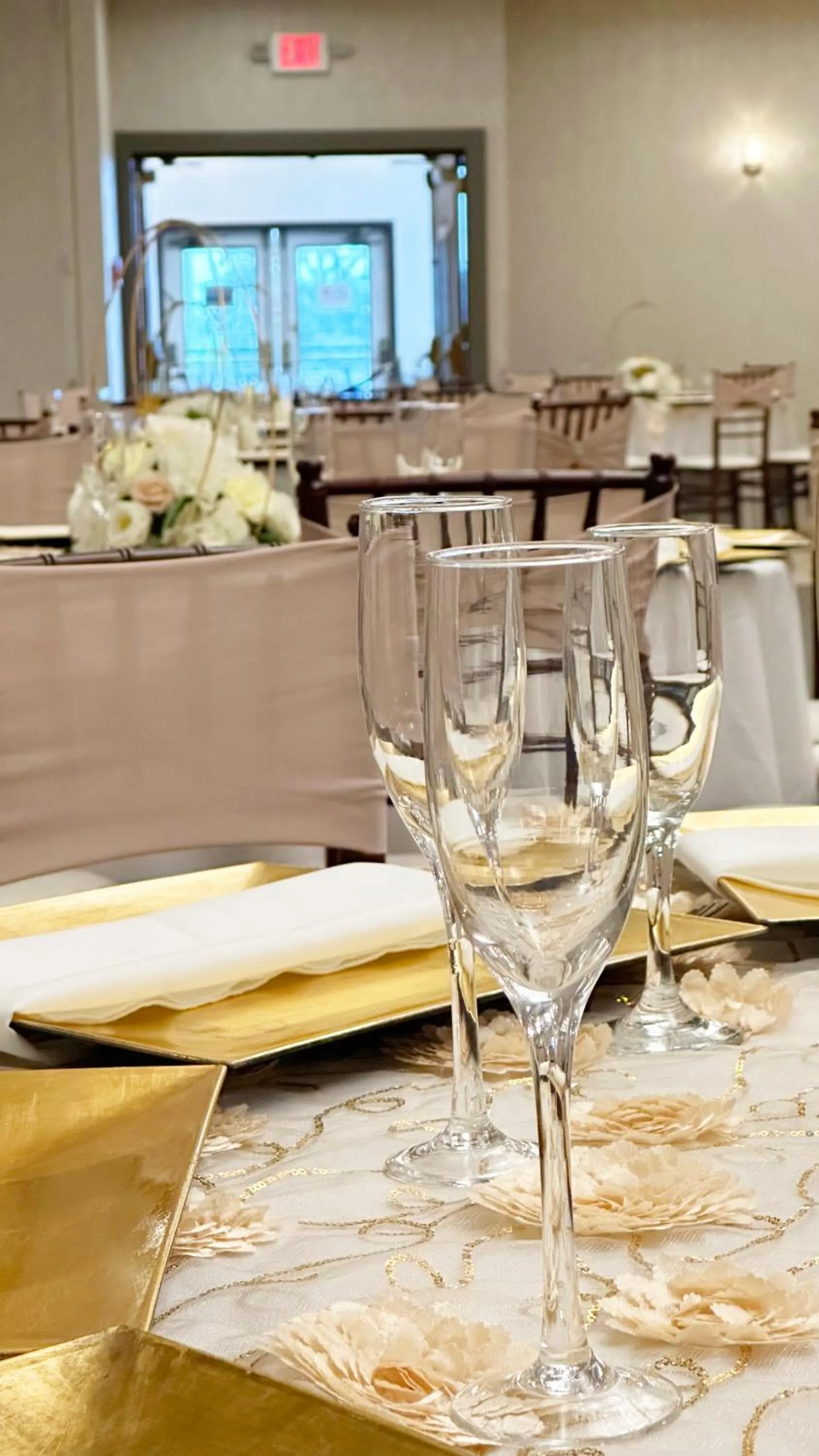 Banquet/Function facilities in Lincoln Hotel Monterey Park Los Angeles