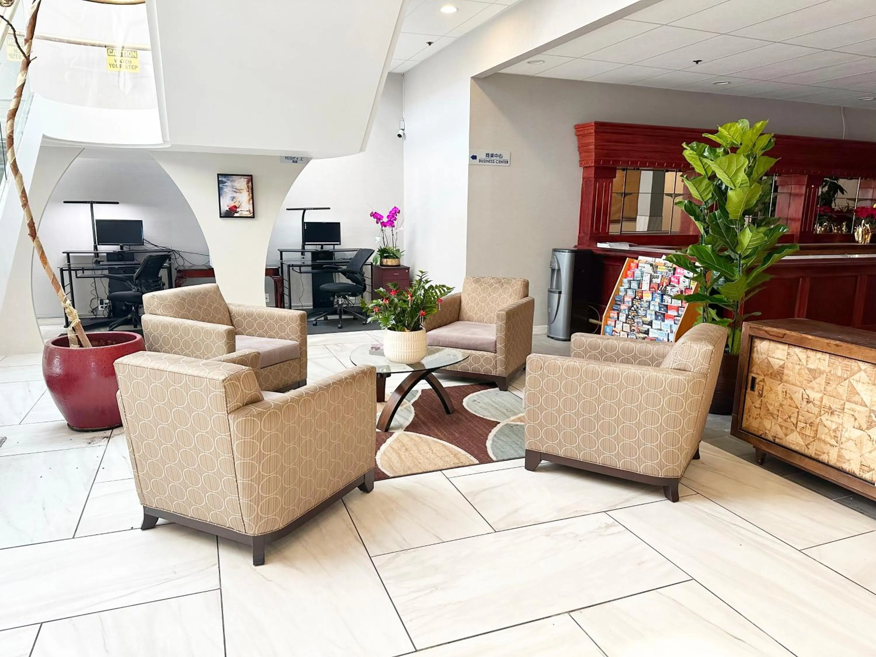 Business facilities in Lincoln Hotel Monterey Park Los Angeles