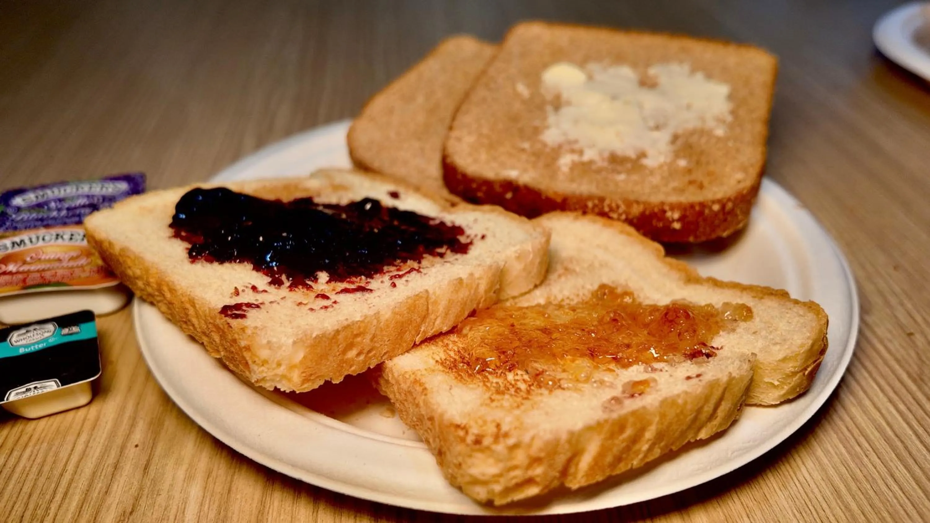 Breakfast in Lincoln Hotel Monterey Park Los Angeles