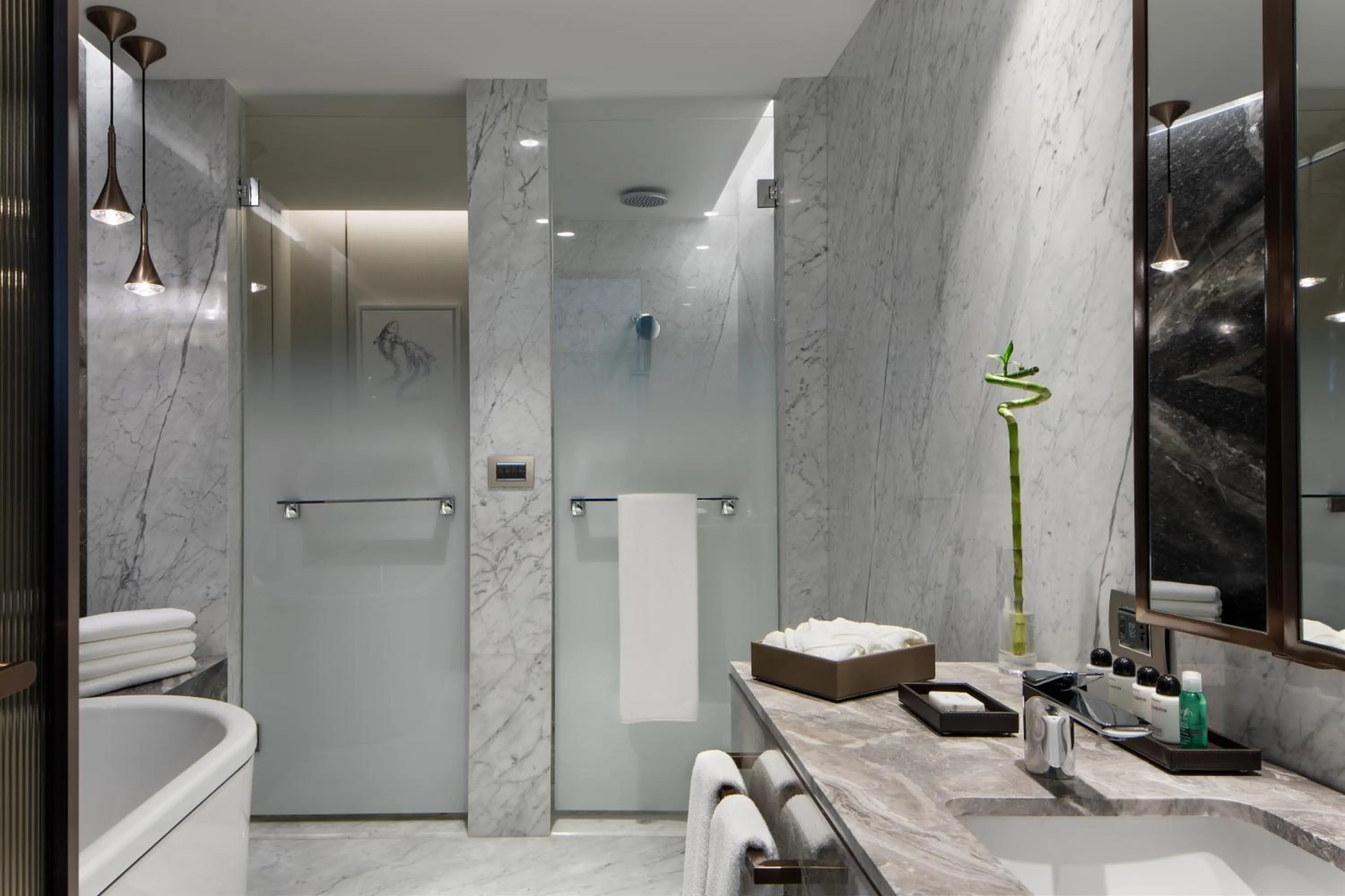Shower in Reges, a Luxury Collection Resort & Spa, Cesme