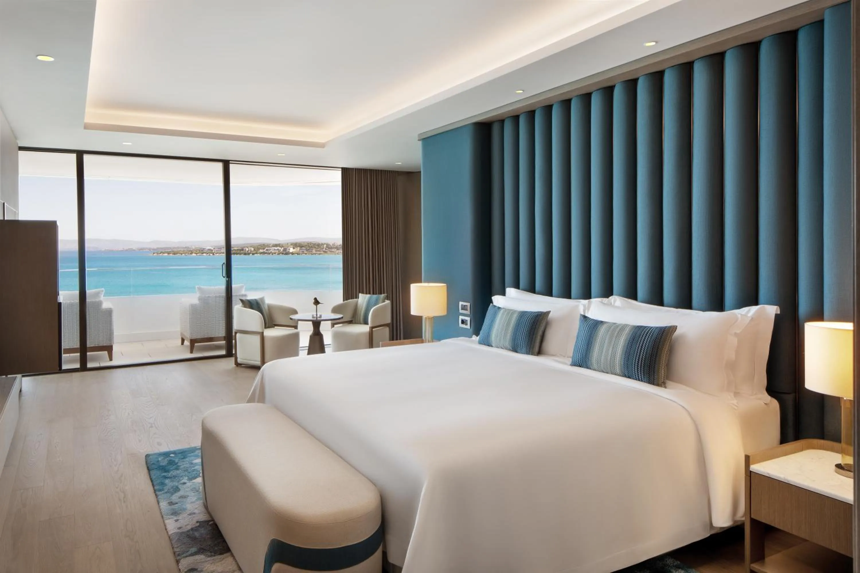 Bed in Reges, a Luxury Collection Resort & Spa, Cesme