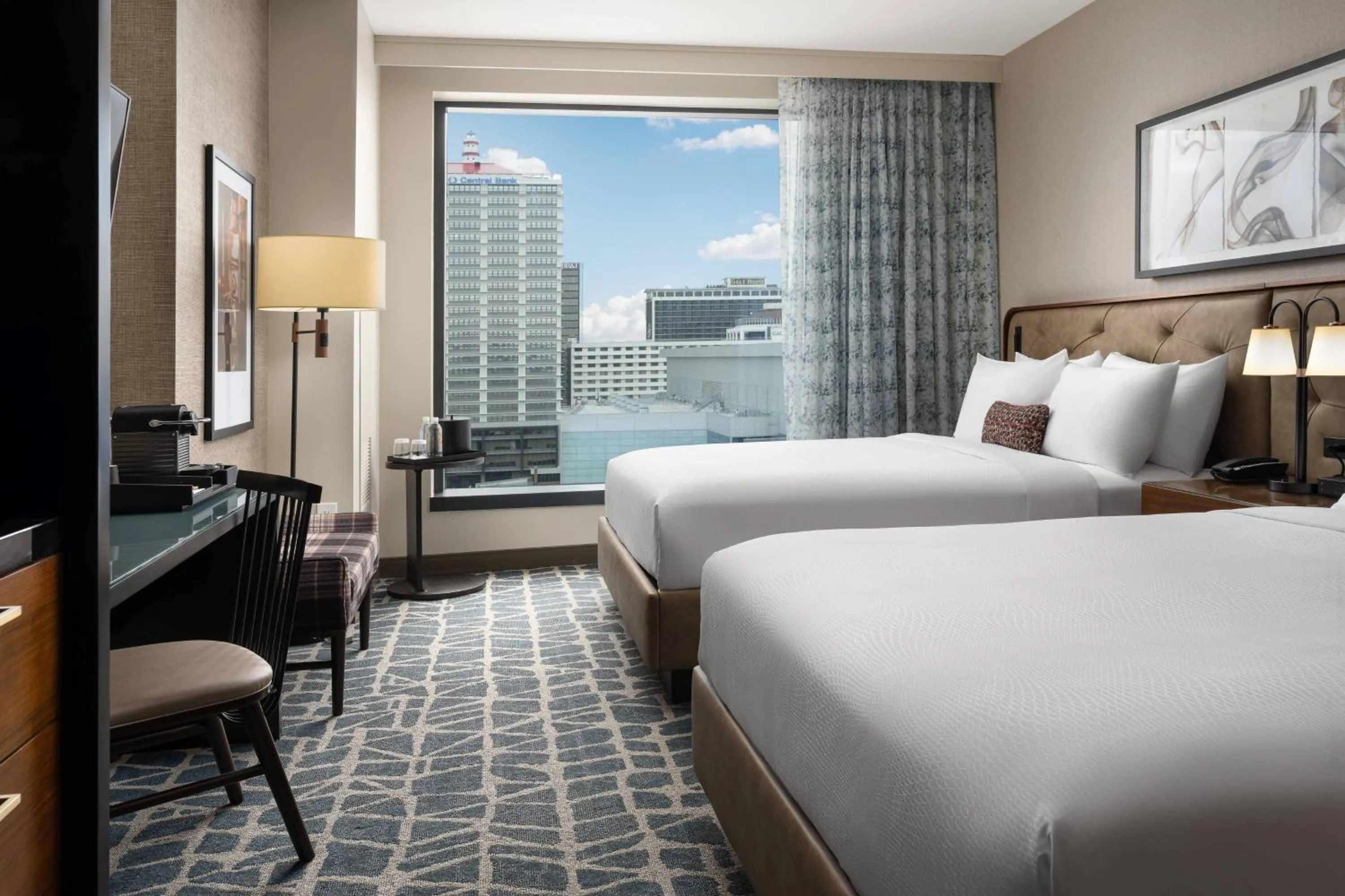 Photo of the whole room, Bed in Hotel Distil, Autograph Collection