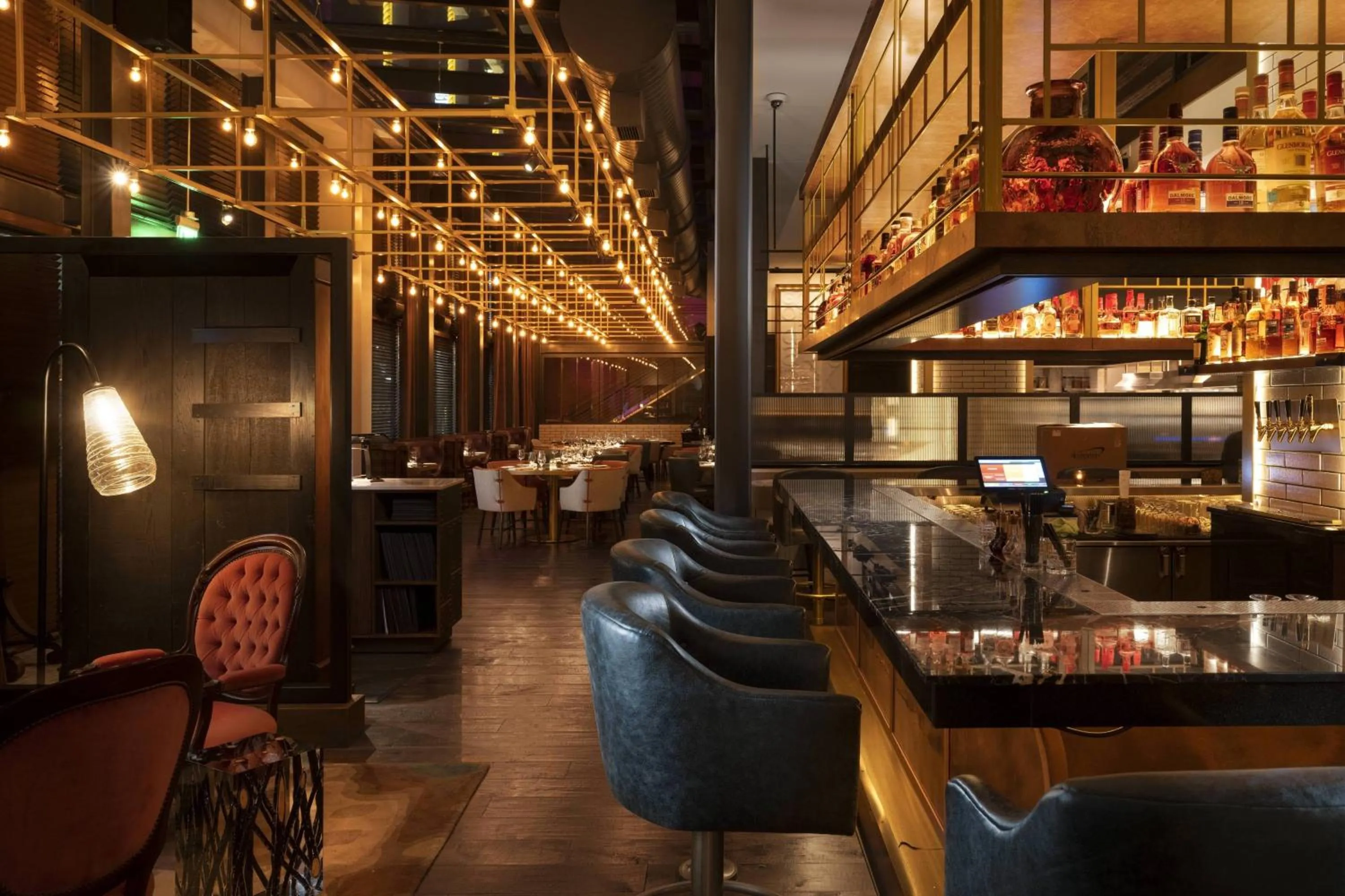 Lounge or bar in Hotel Distil, Autograph Collection