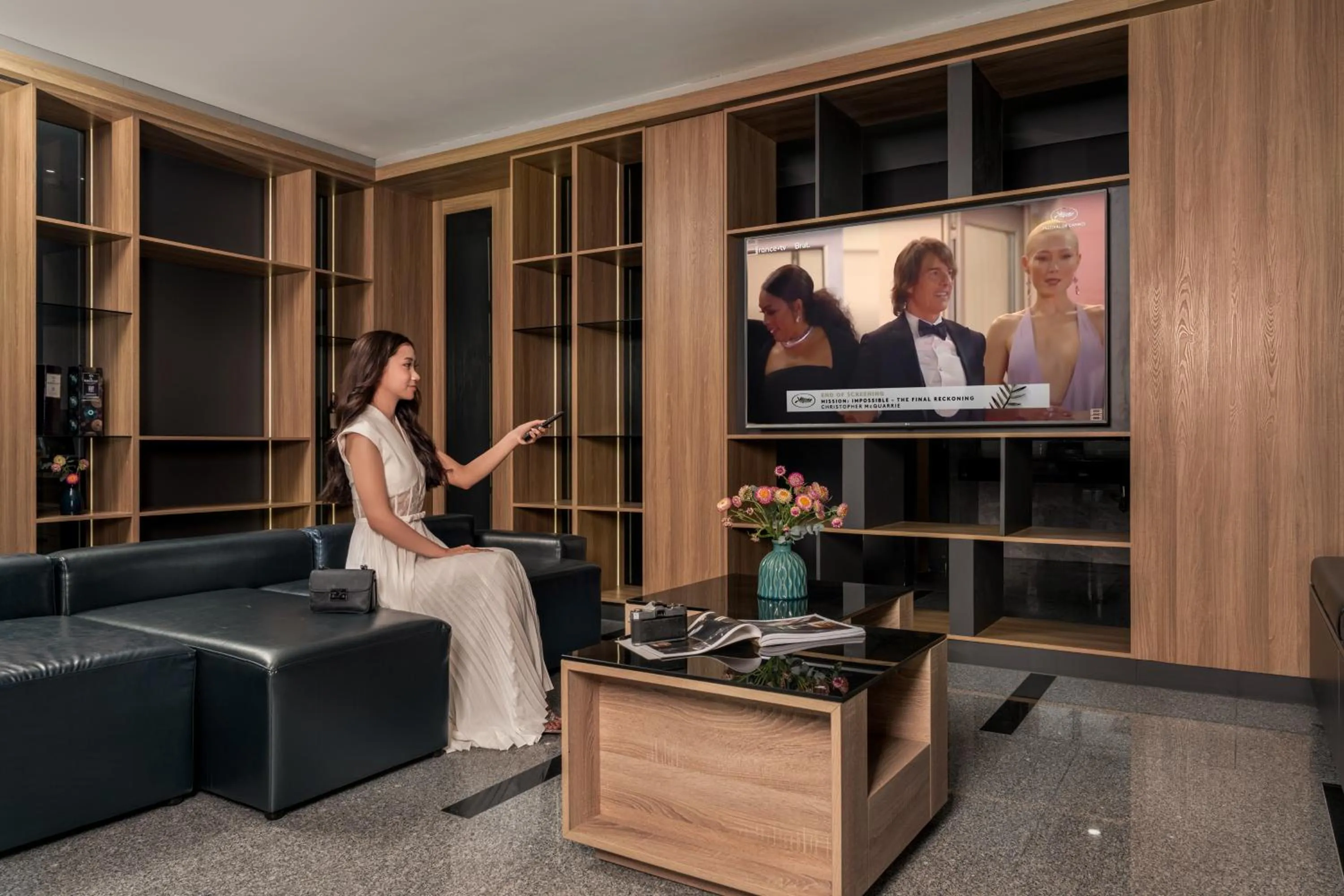 TV and multimedia in Rest Hotel & Apartment