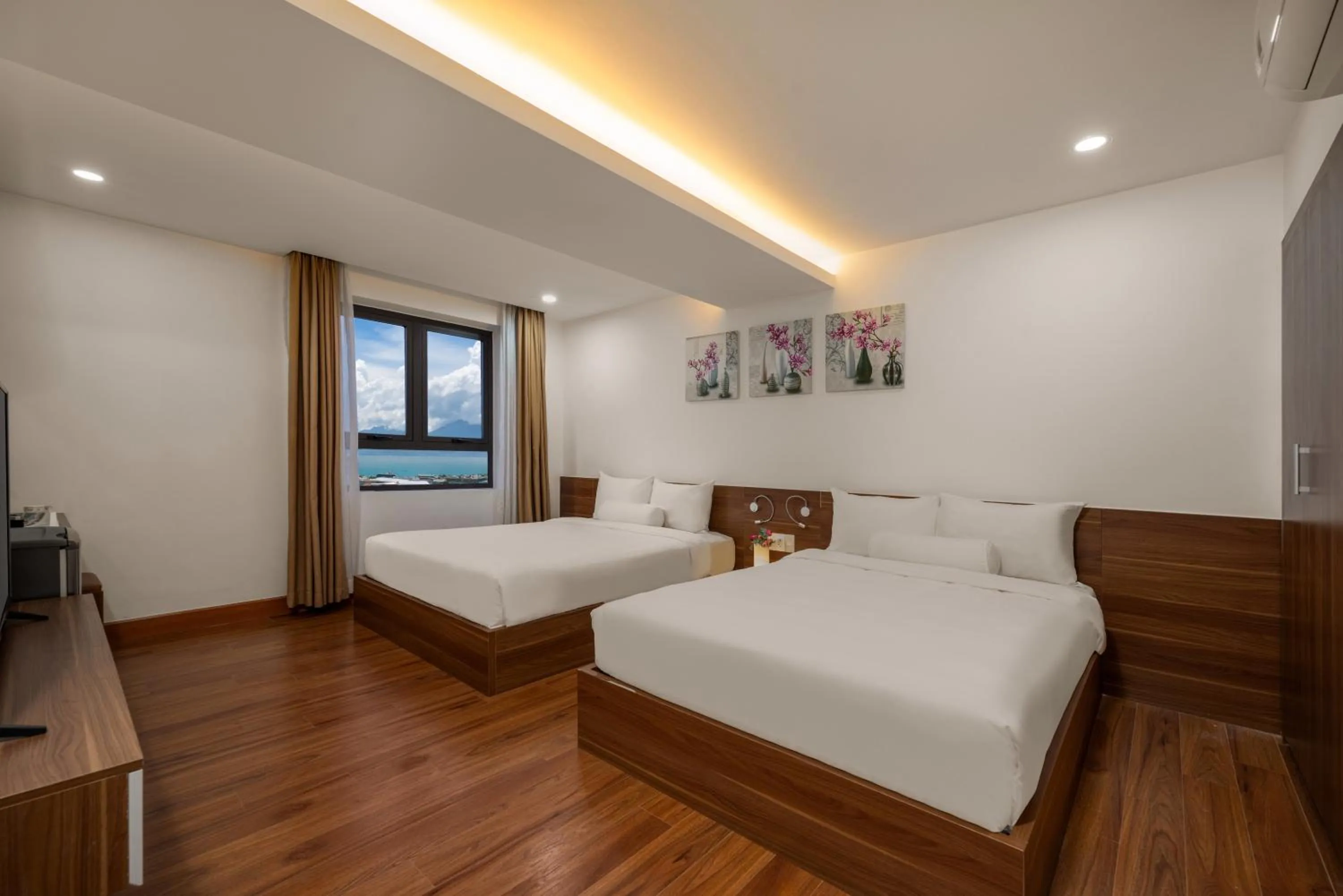 Bed in Rest Hotel & Apartment