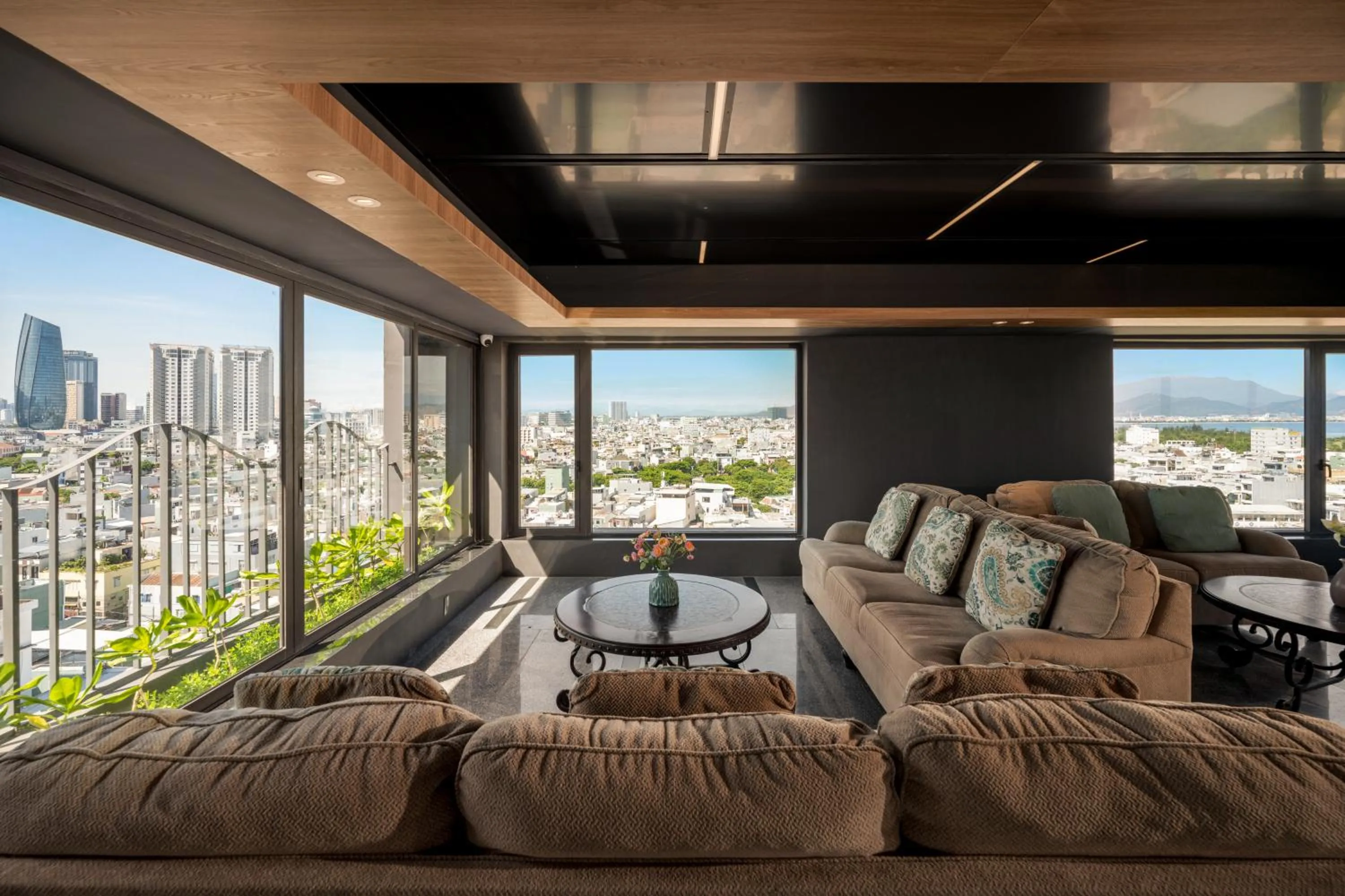 Bed in Rest Hotel & Apartment