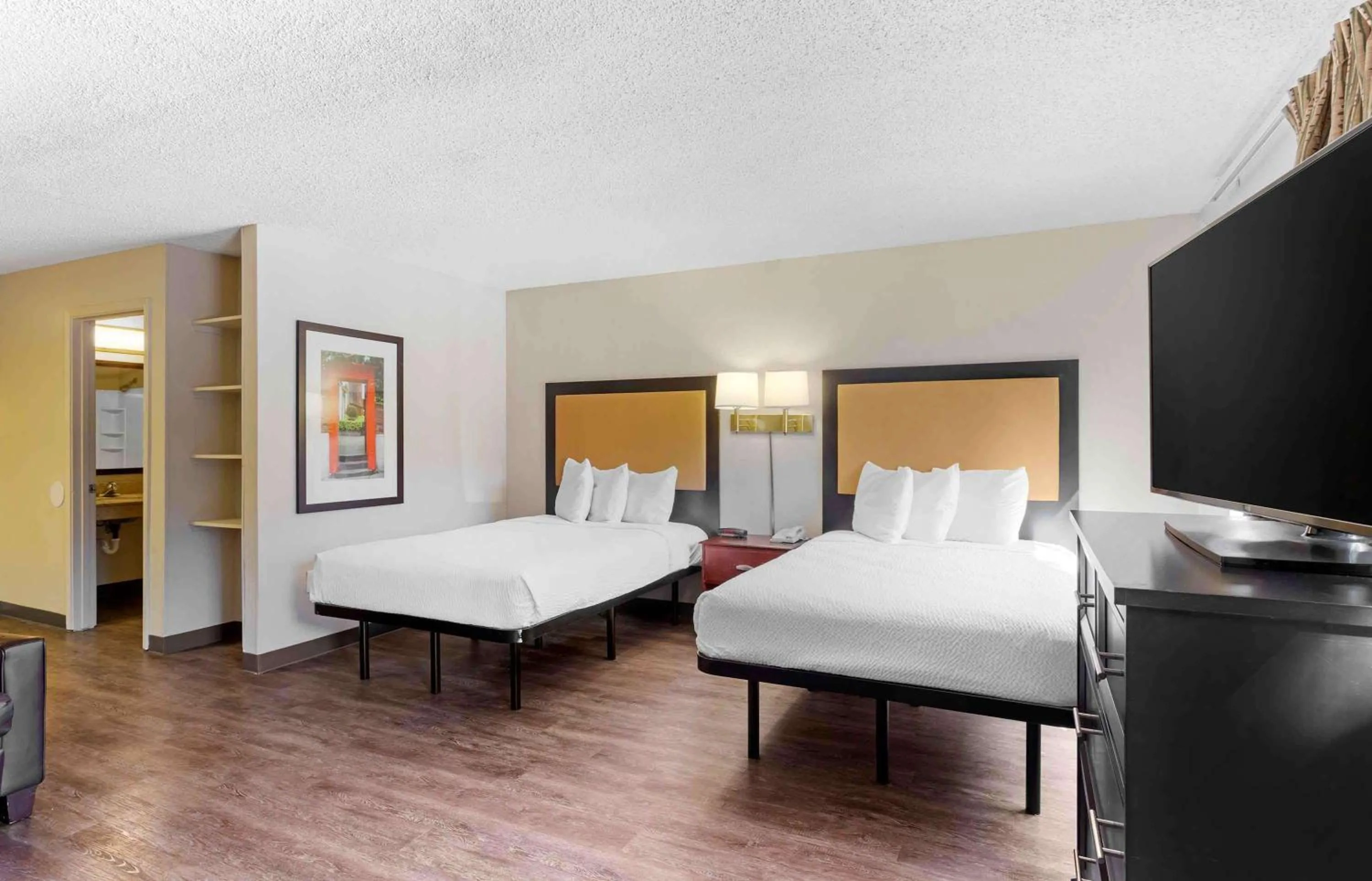 Bedroom, Bed in Extended Stay America Select Suites - Houston - Sugar Land