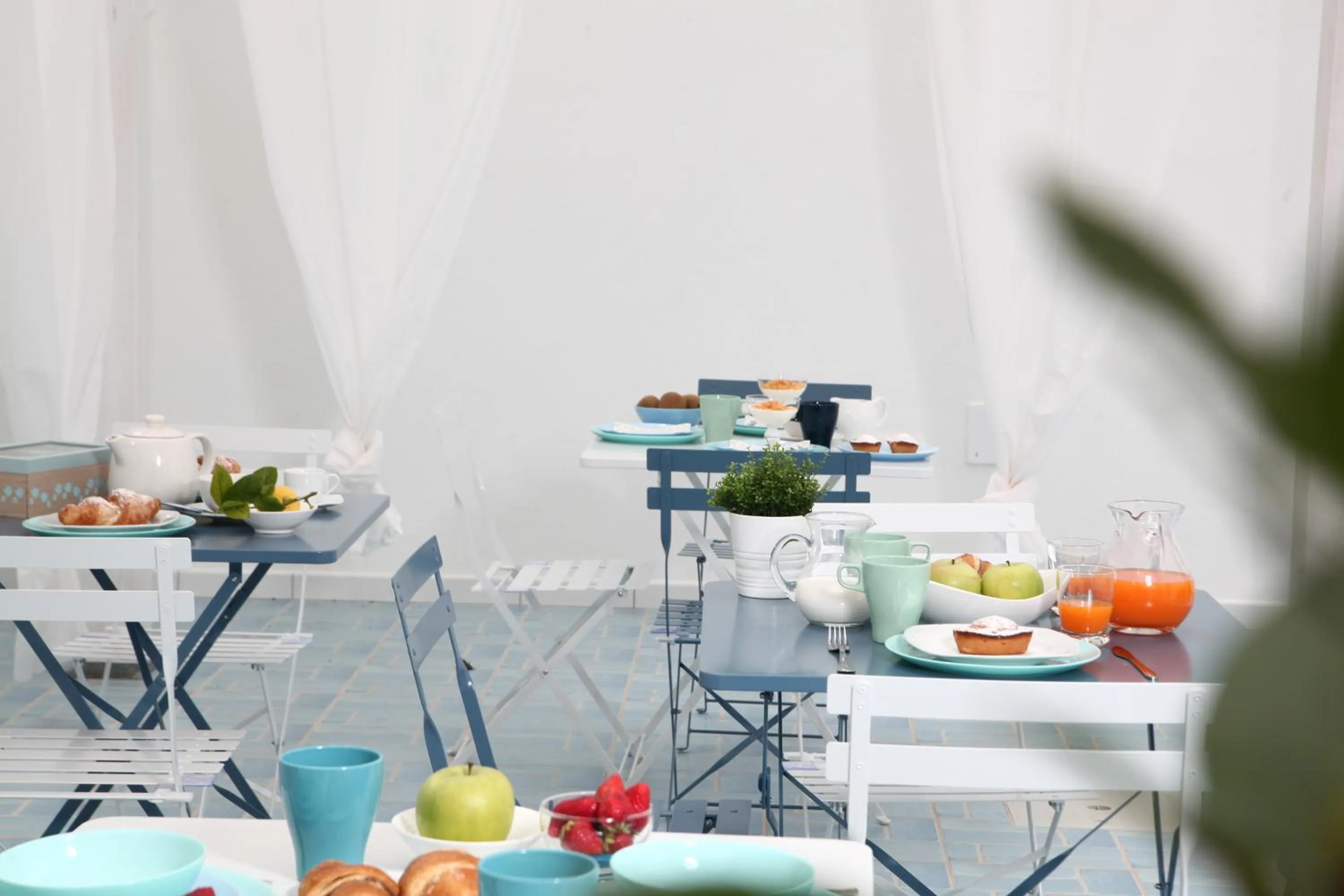 Breakfast in Petra Solis by Jdvacanze