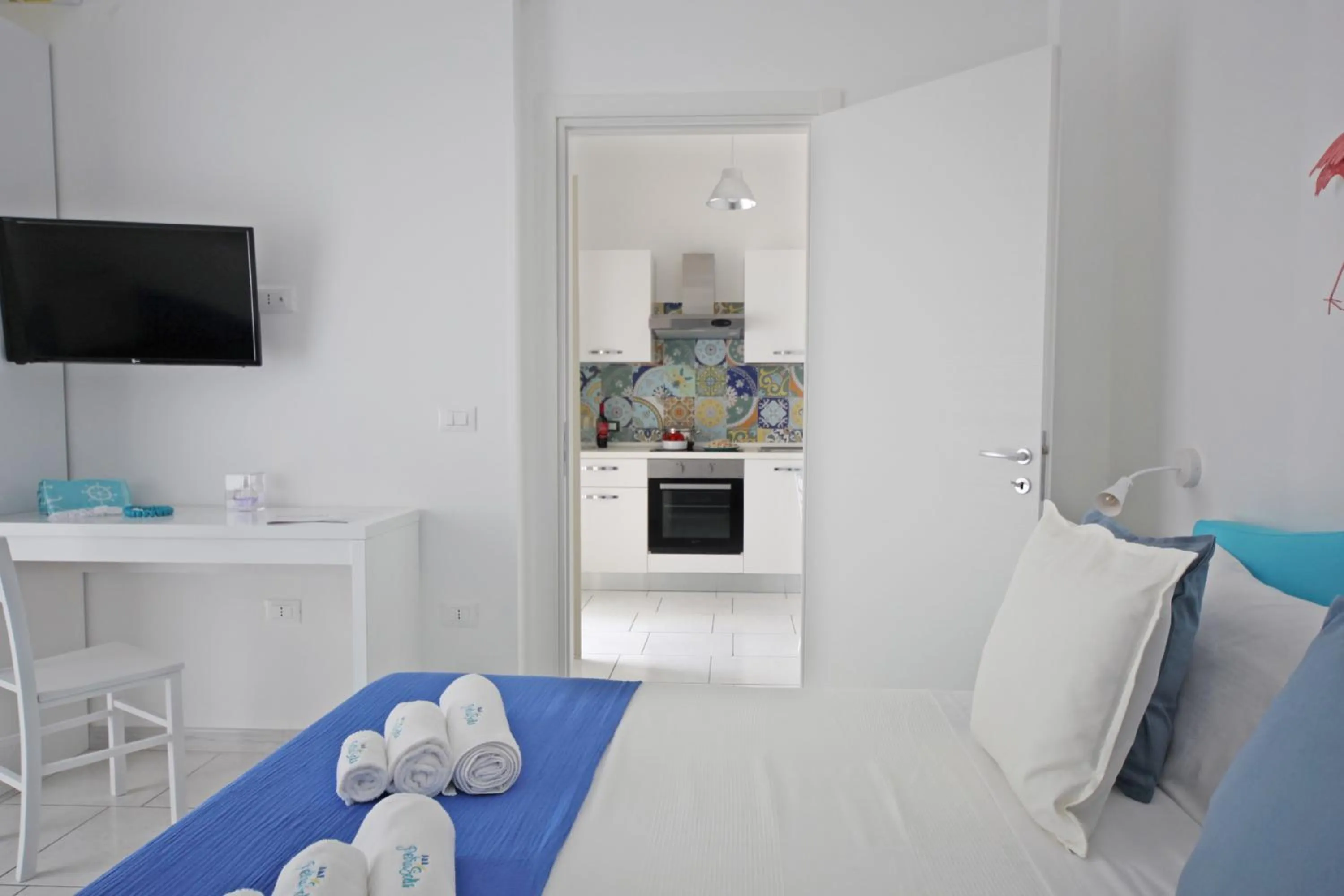 Bed in Petra Solis by Jdvacanze