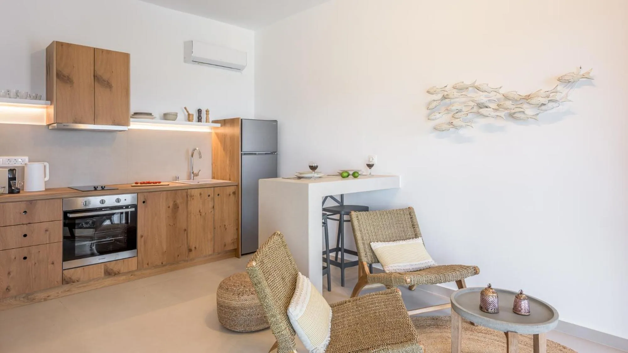 Giourgas Studios & Apartments