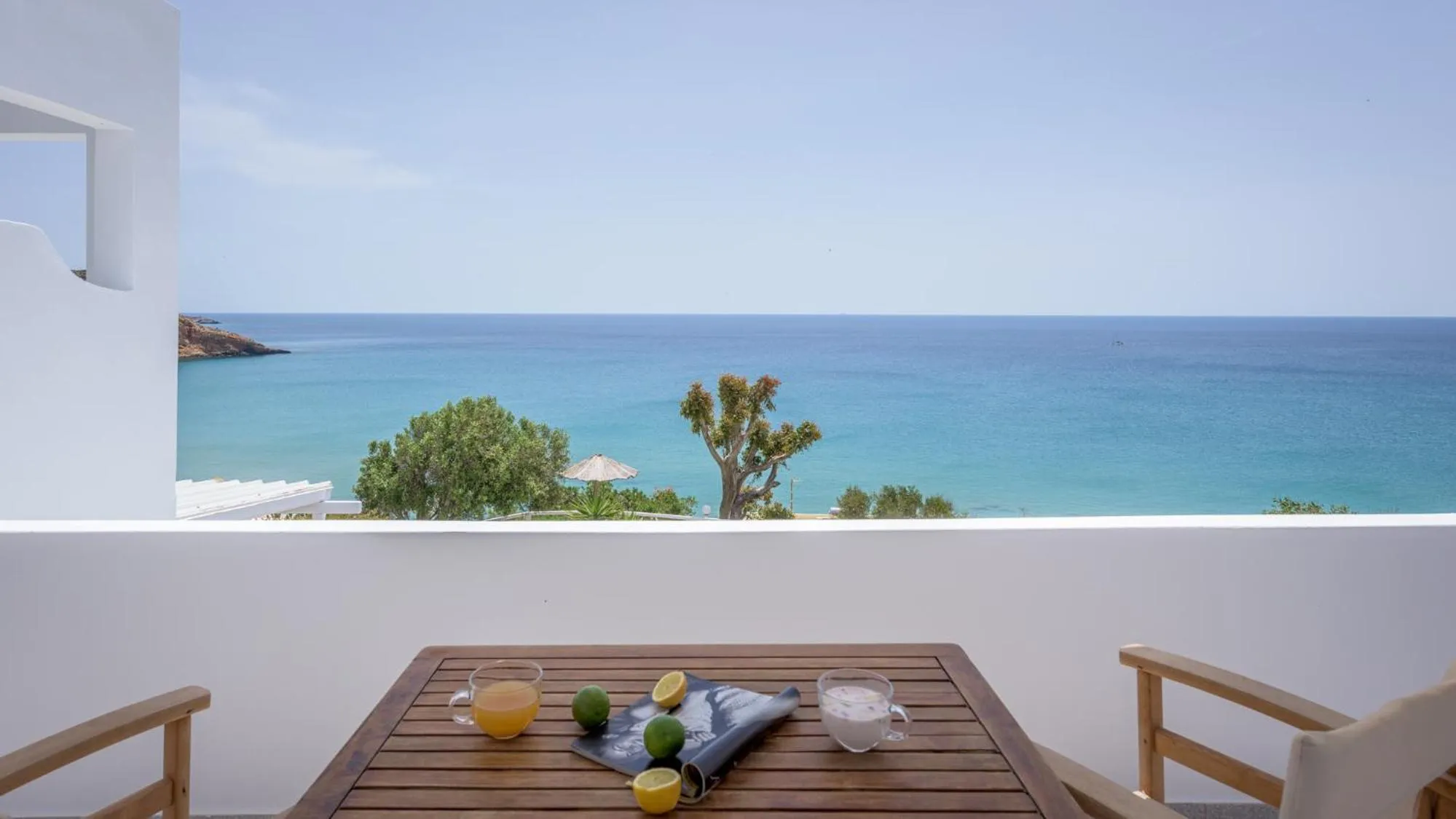 Giourgas Studios & Apartments