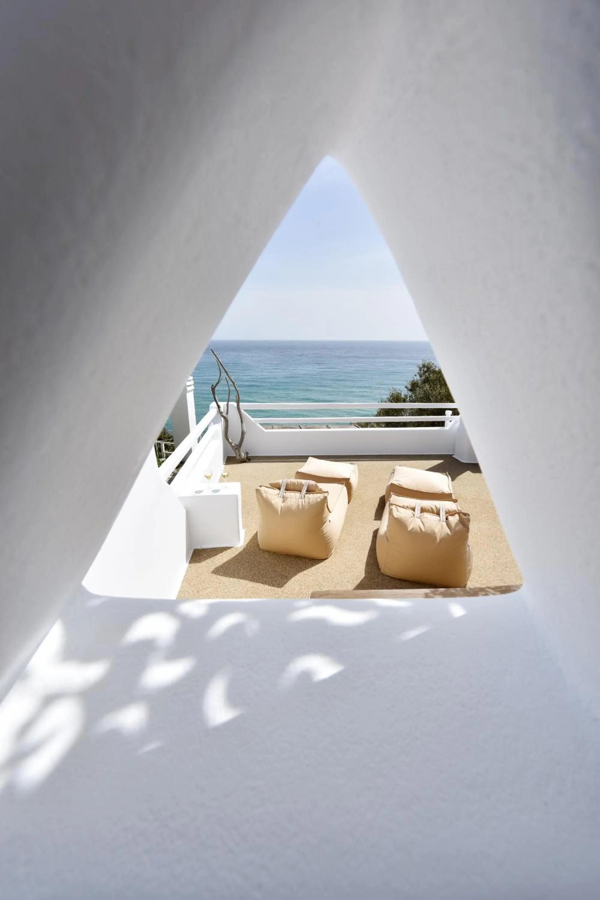 Giourgas Studios & Apartments