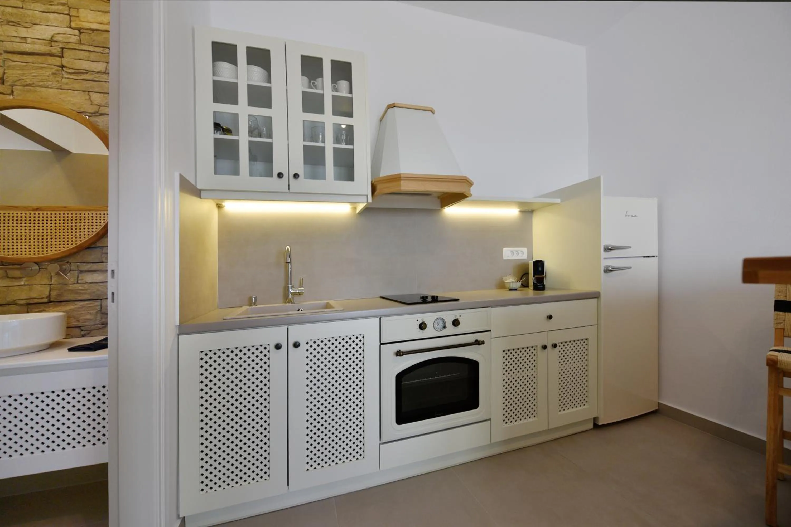 Giourgas Studios & Apartments