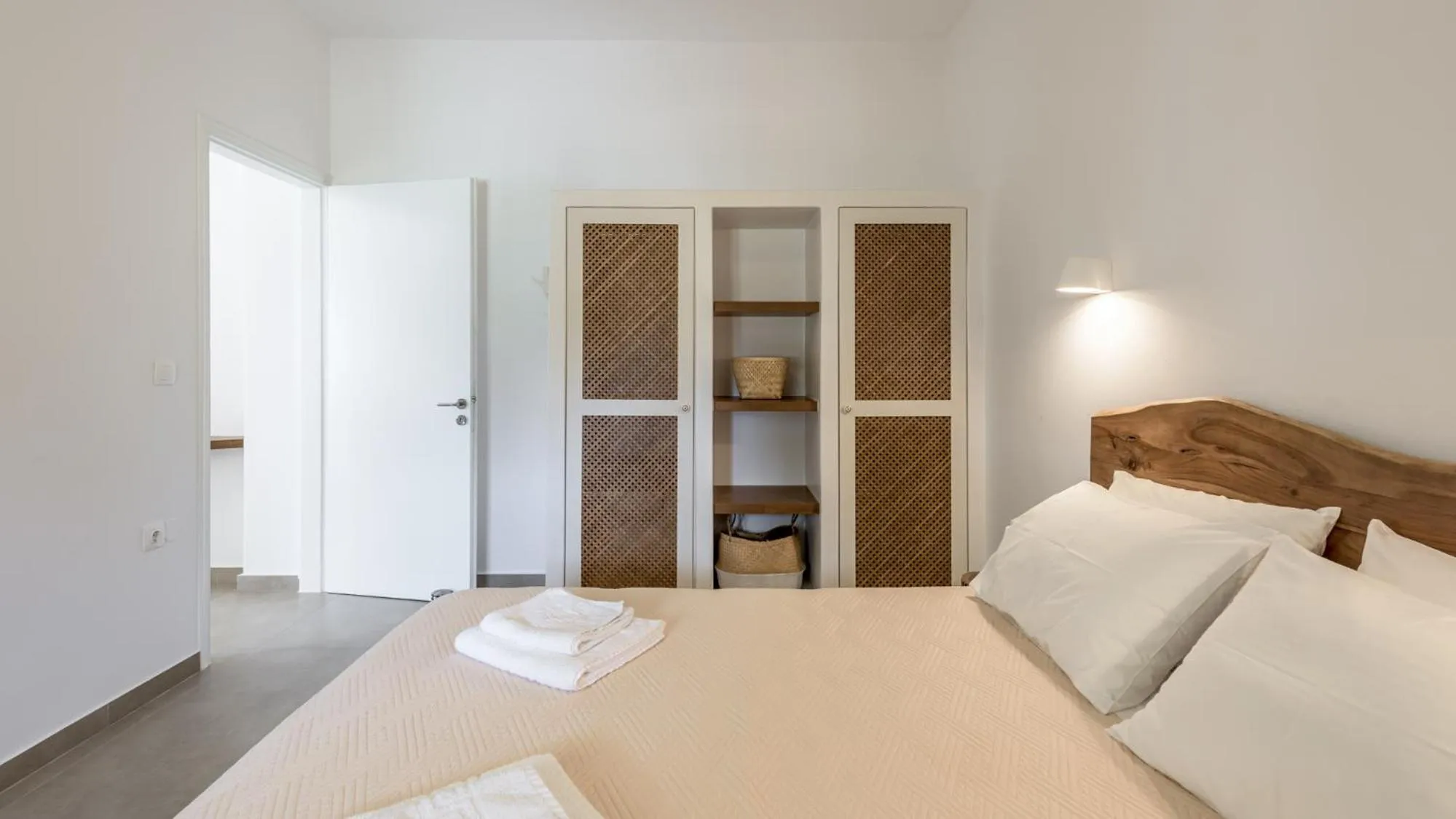 Bed in Giourgas Studios & Apartments