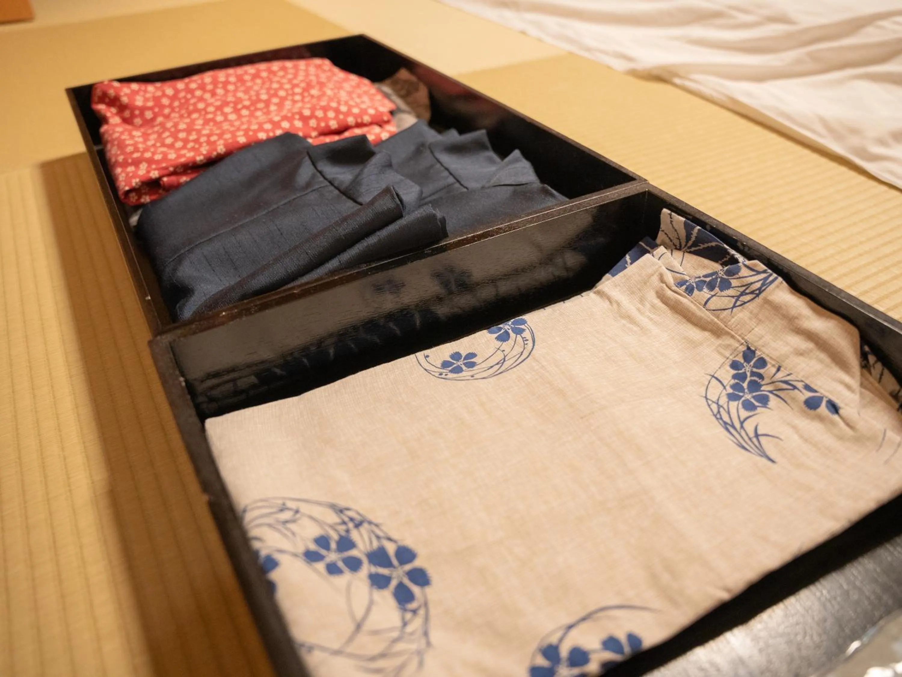 Other in Manten no Yado