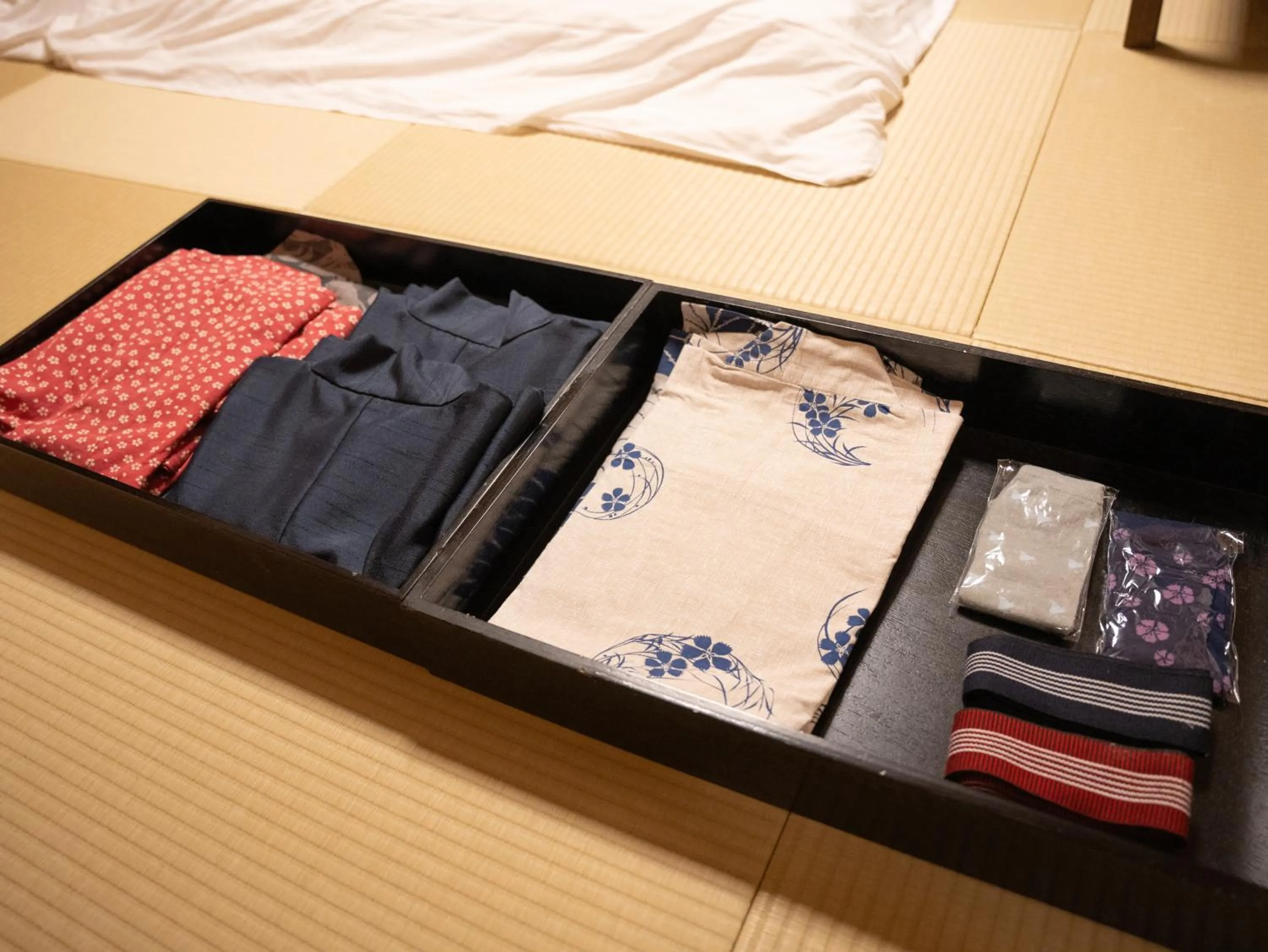 Other in Manten no Yado