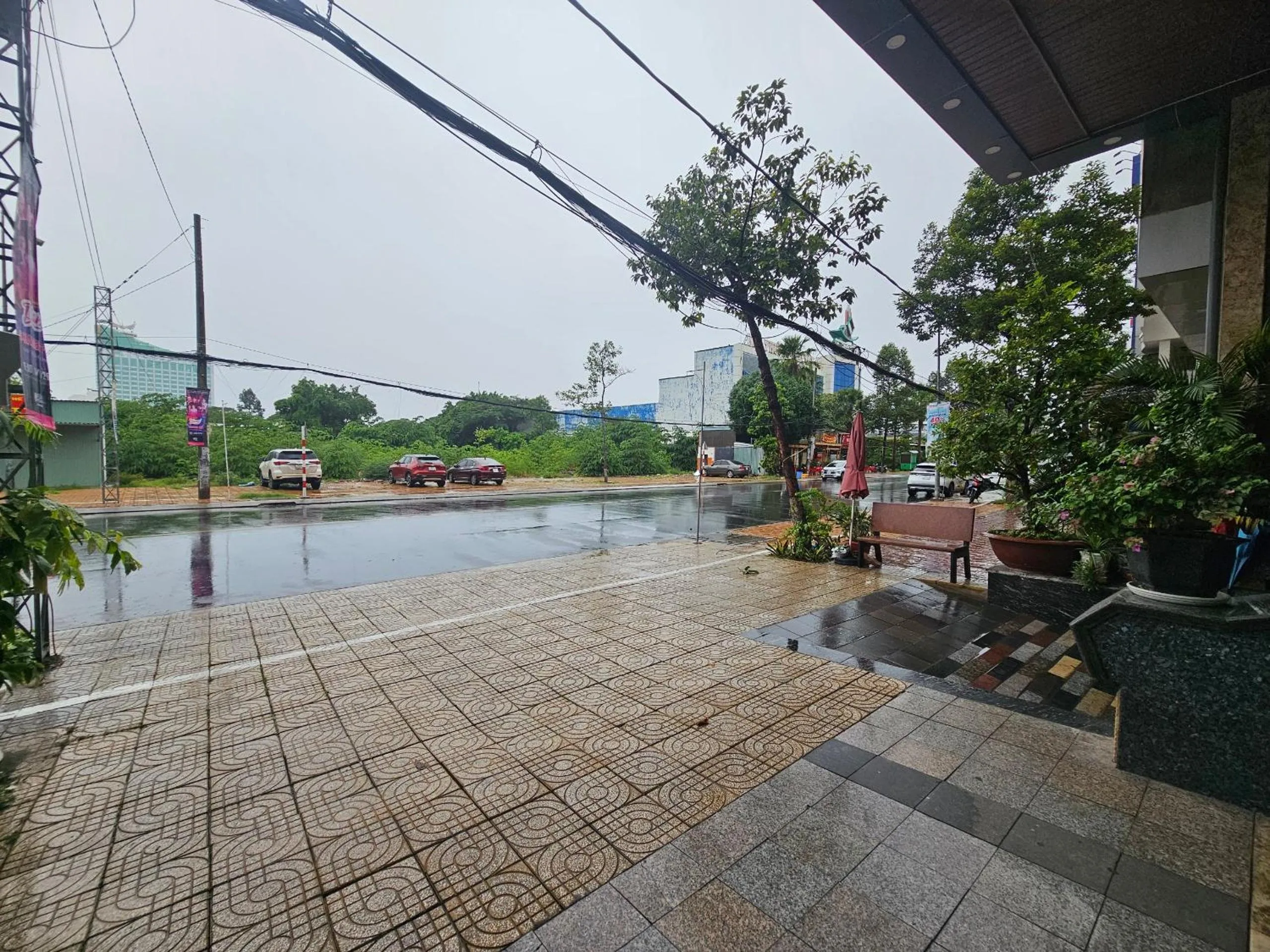 Parking in Hoang Son Hotel - Can Tho