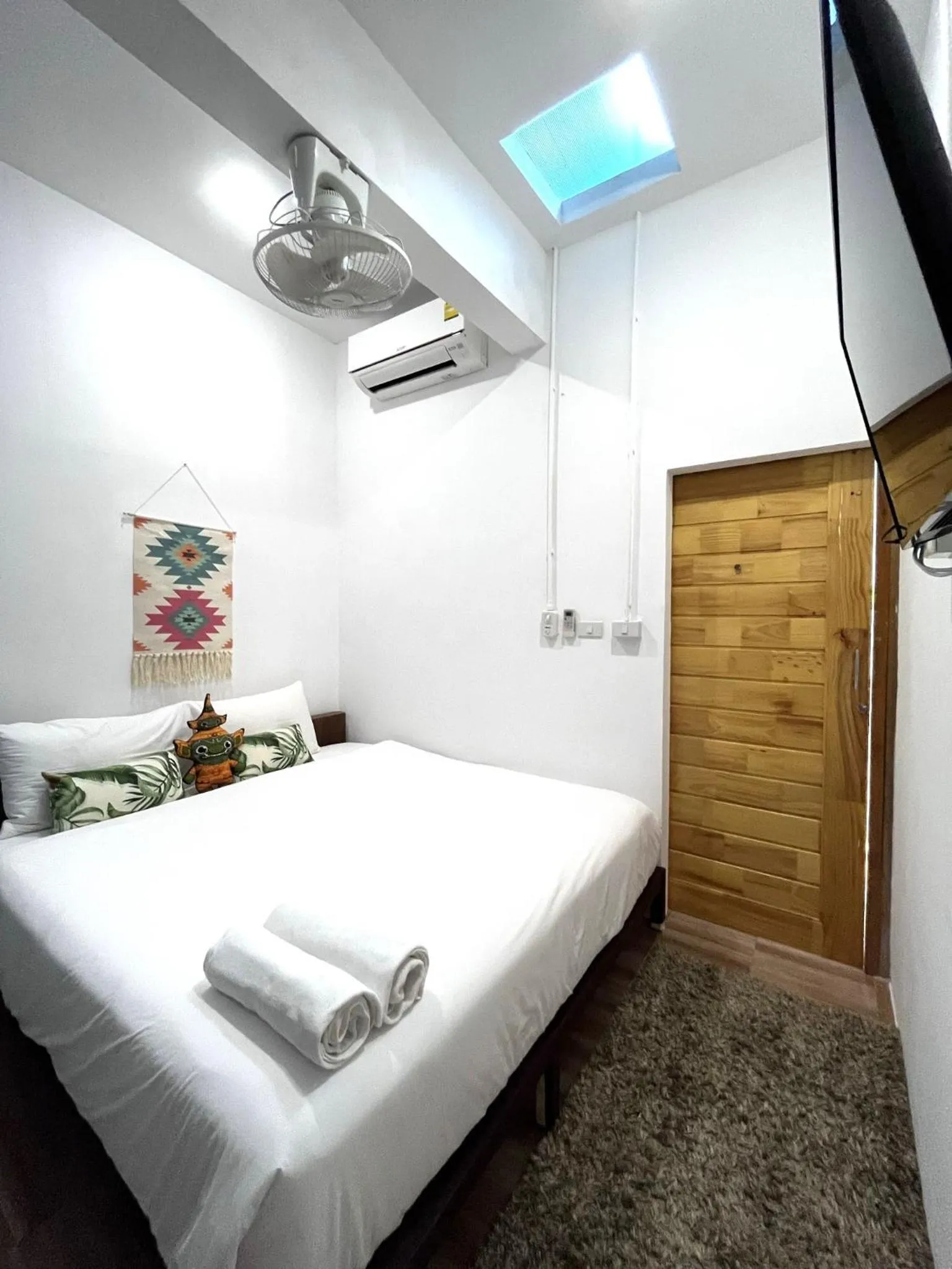 Bed in Hanuman VIP Hostel