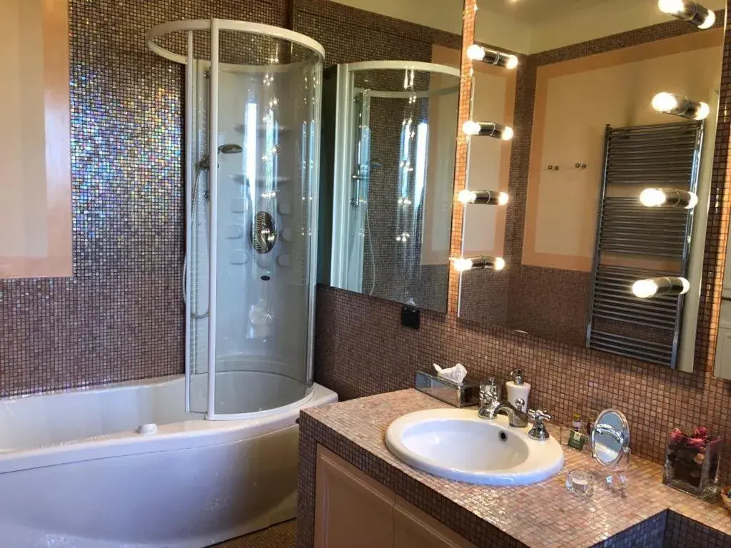 Double Room in B&B Villa delle Palme Double Room in B&B Villa delle Palme