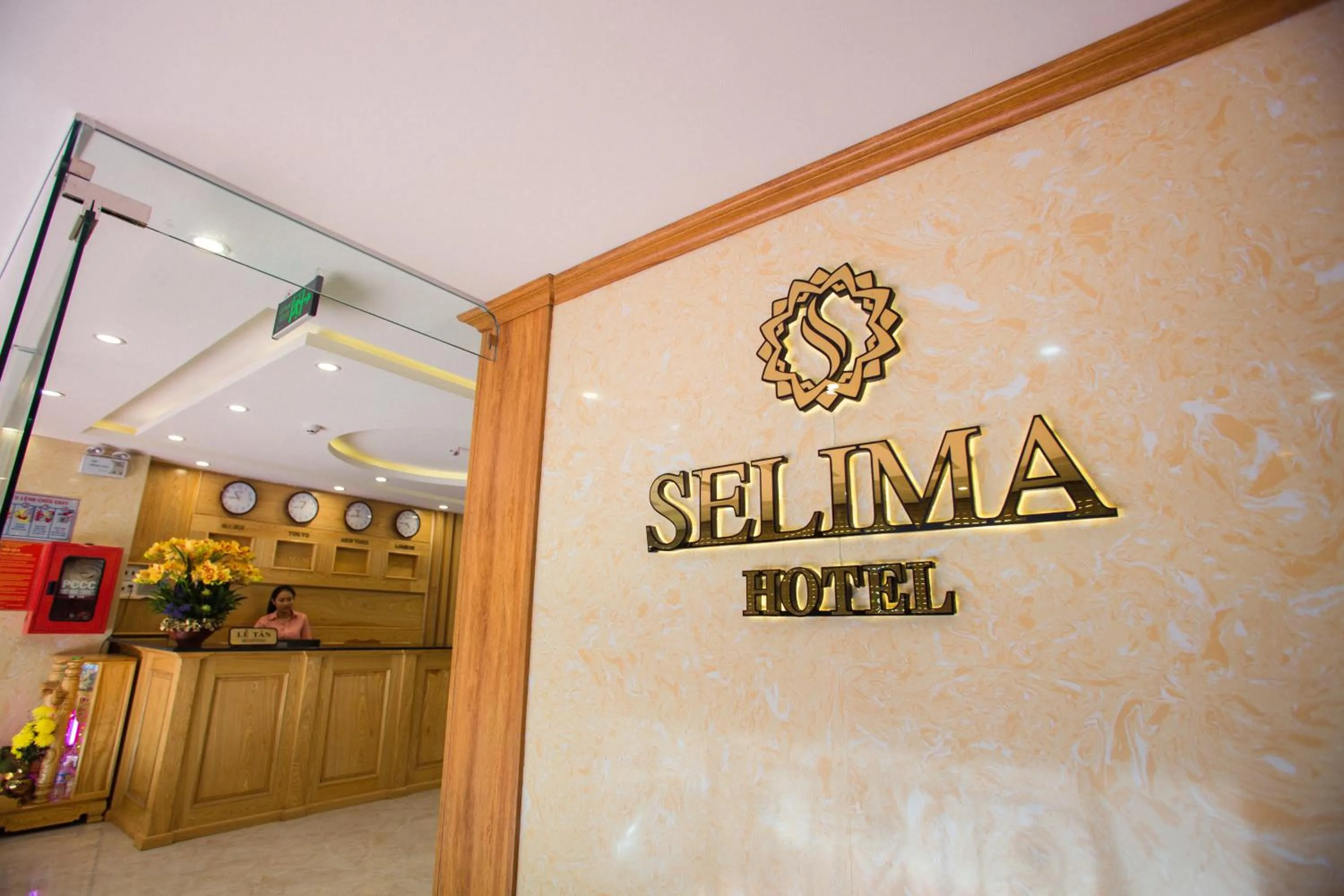Lobby or reception in Selima Hotel