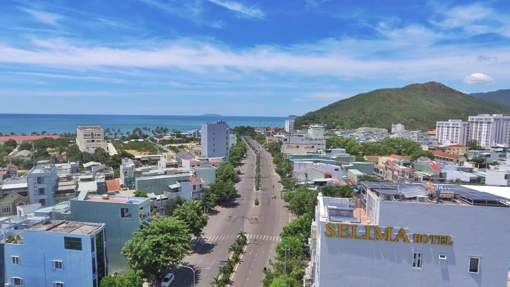 Neighbourhood in Selima Hotel