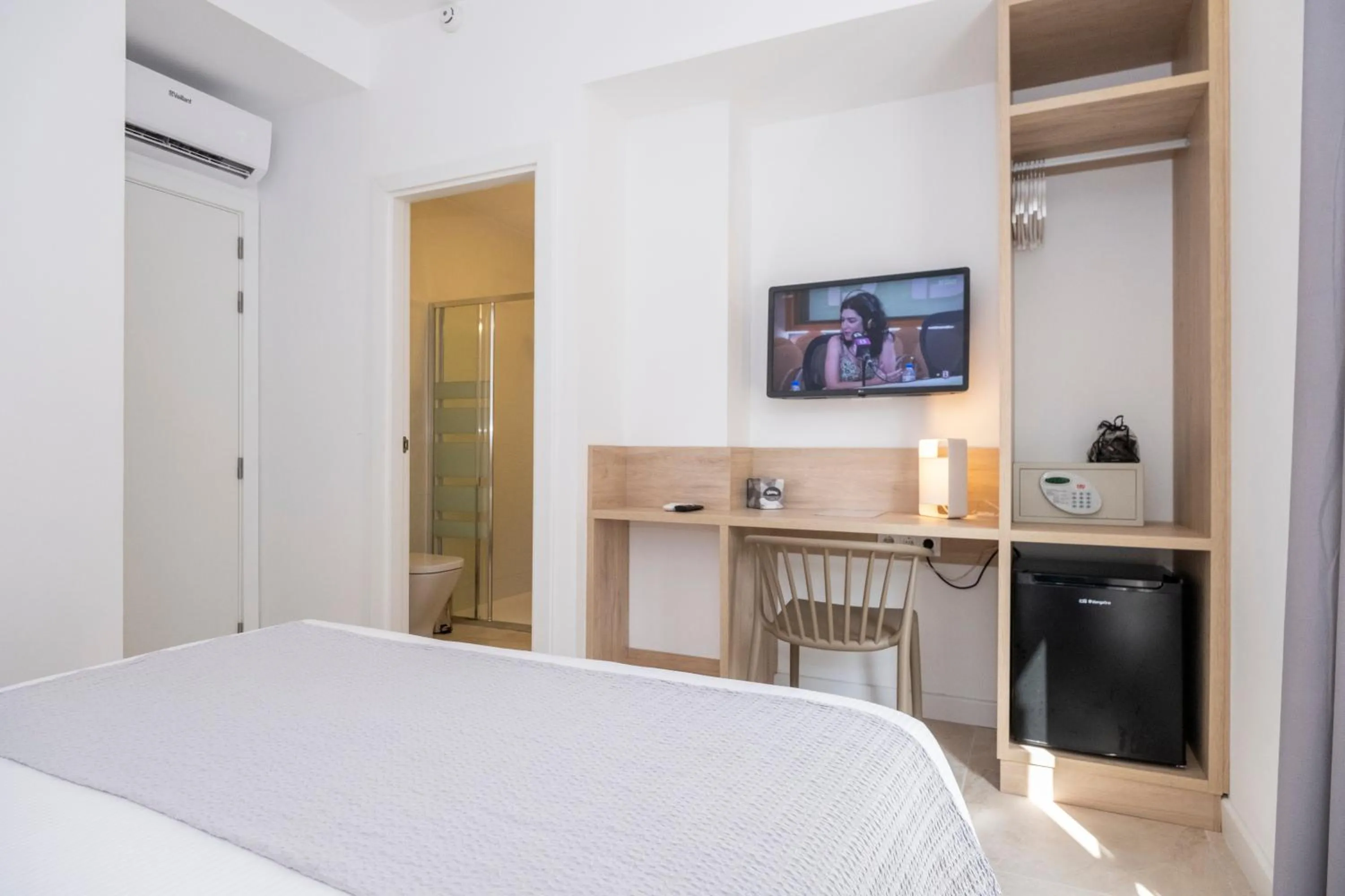 Bed in Hotel Victori