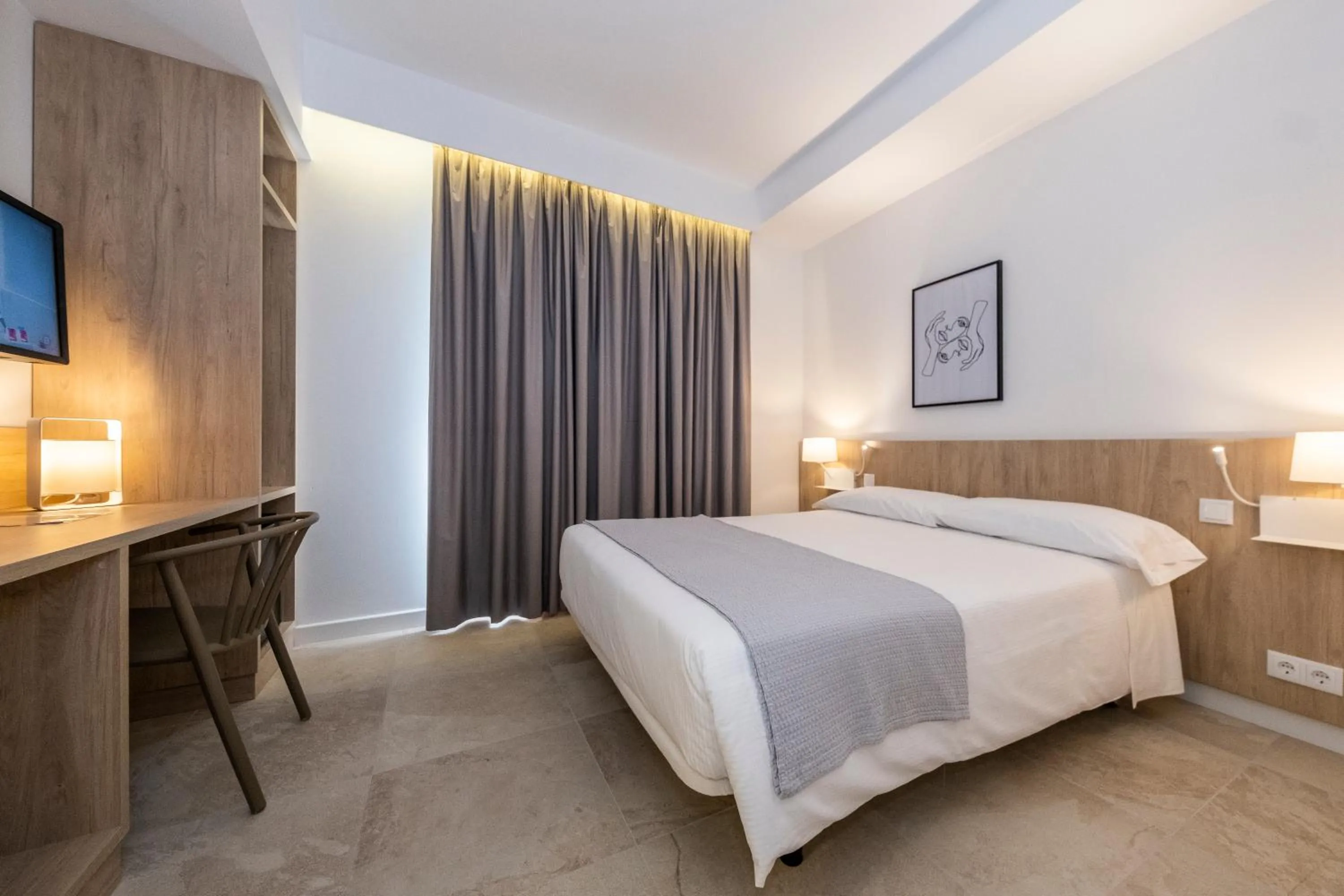 Bed in Hotel Victori