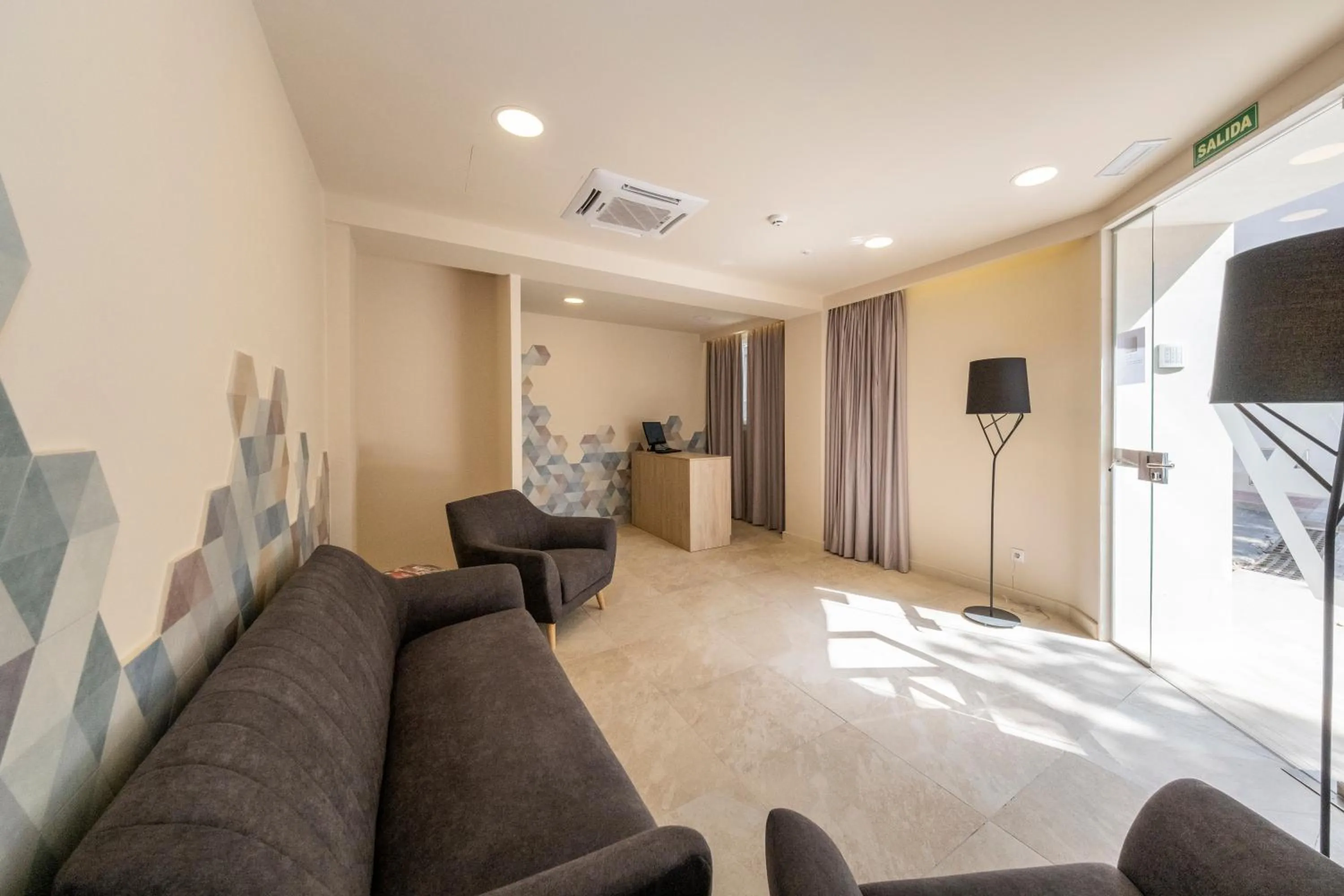 Property building in Hotel Victori