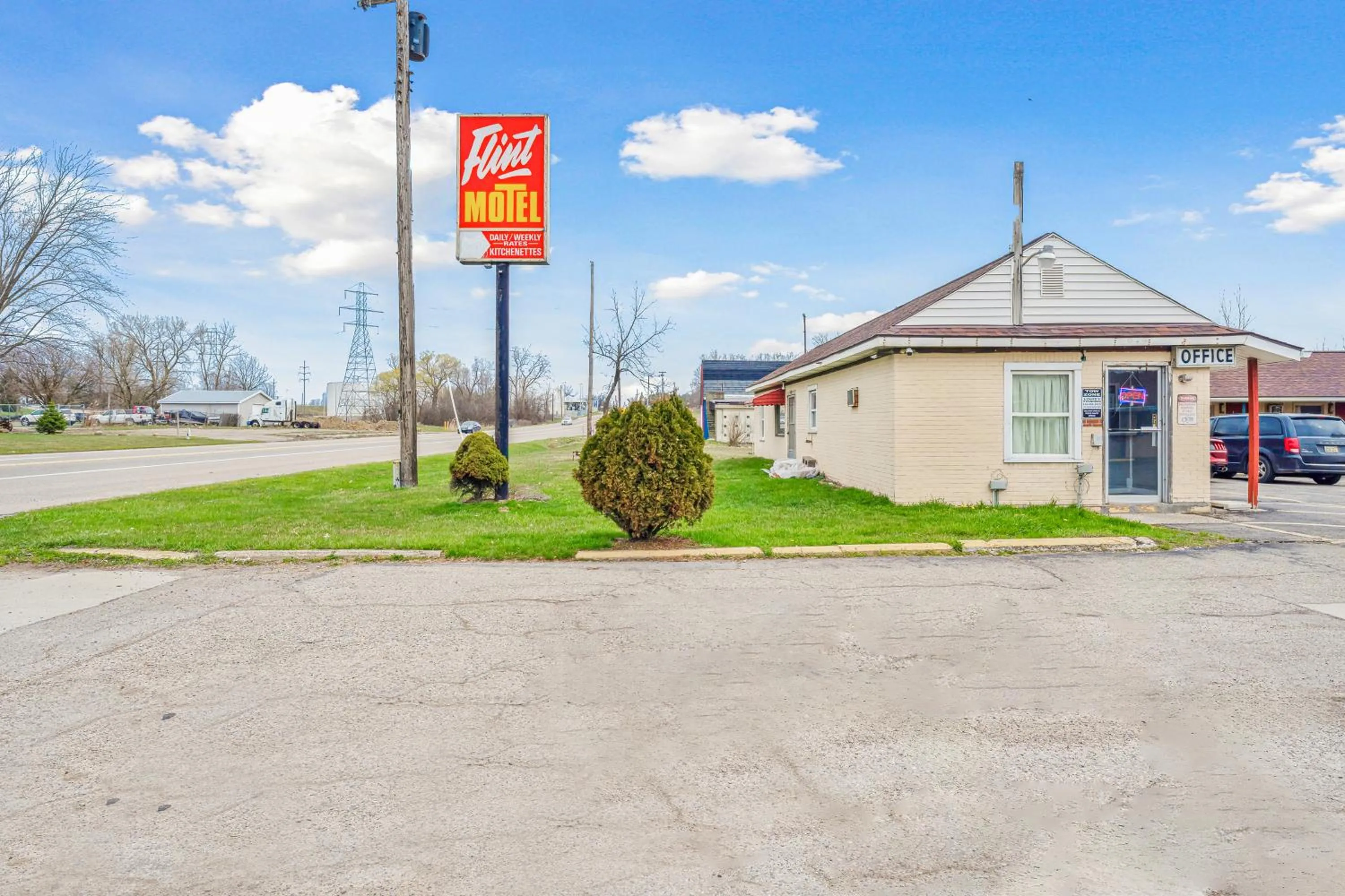 Property building in Flint Motel by OYO MI Near I-475