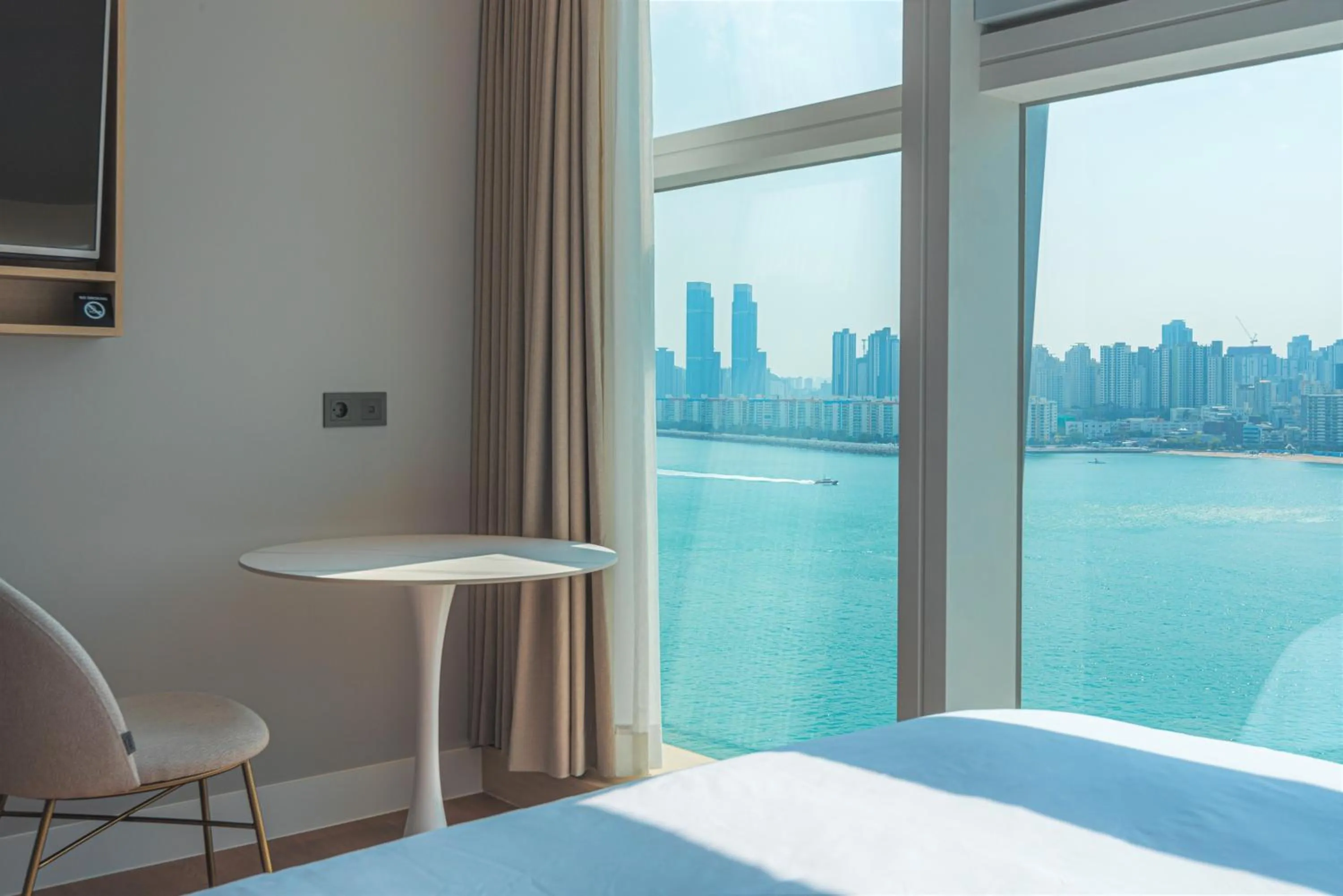 Bedroom, Bed in Hotel Marine view