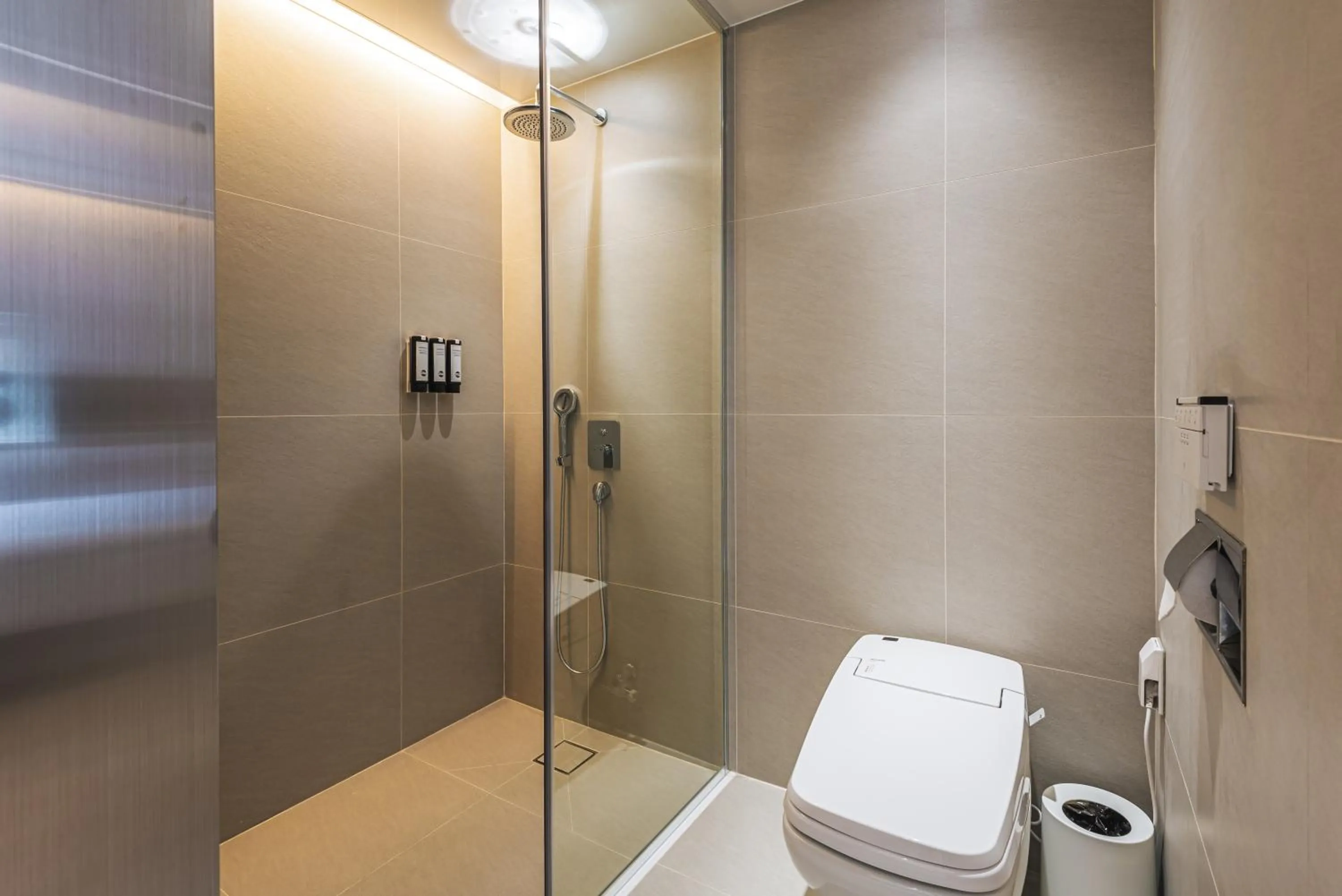 Toilet in Hotel Marine view