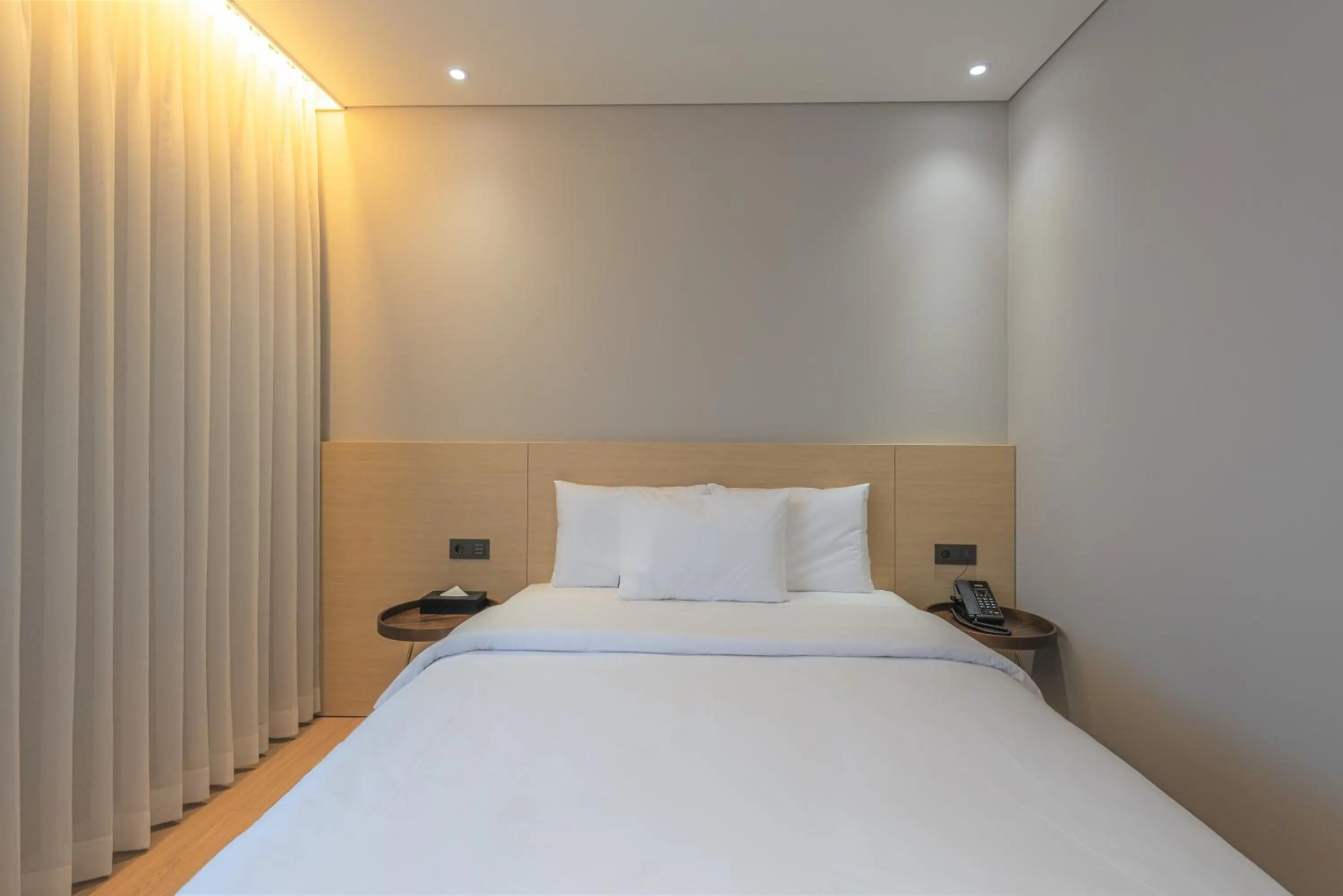 Bed in Hotel Marine view