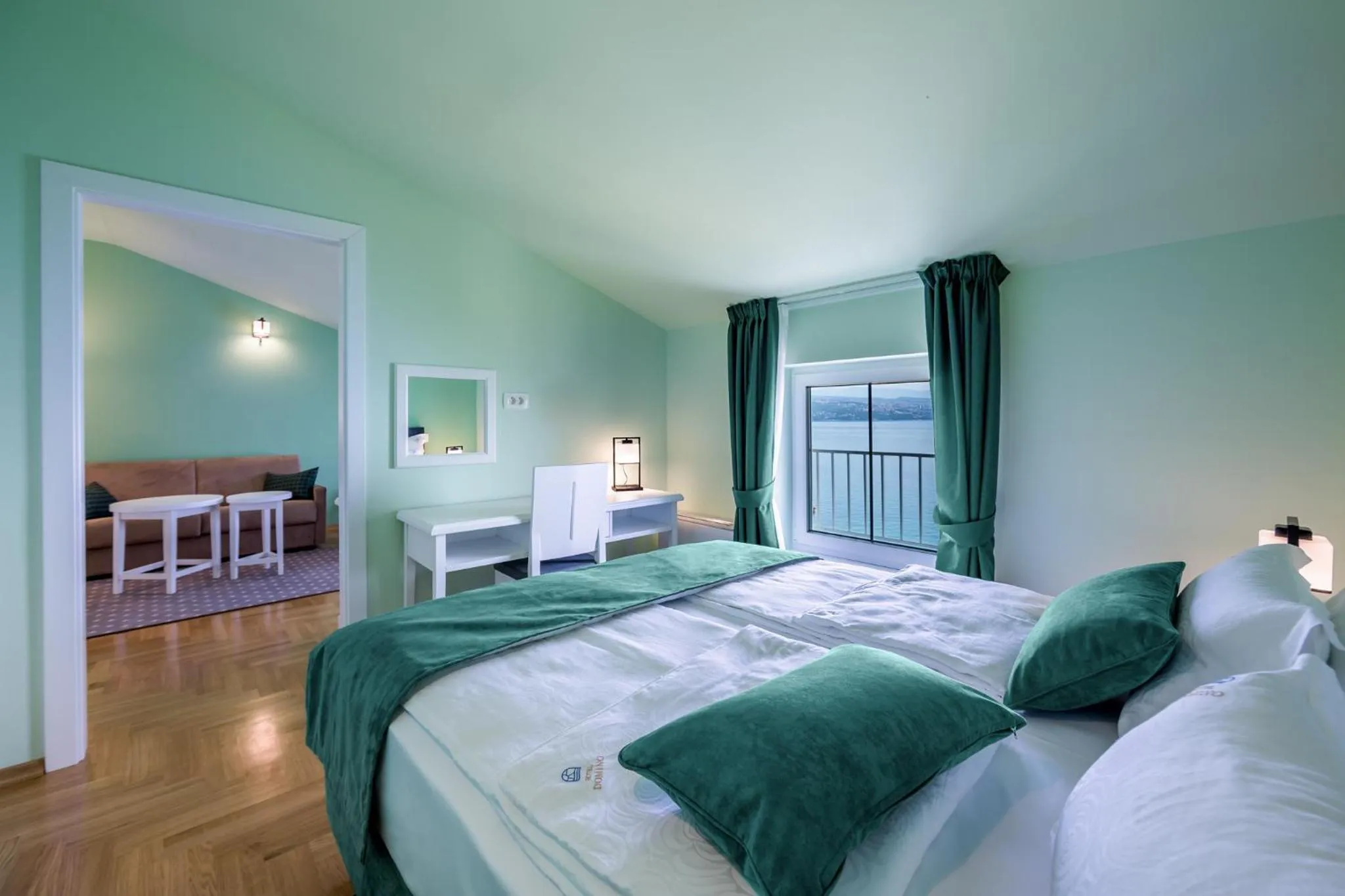 Photo of the whole room, Bed in Hotel Domino