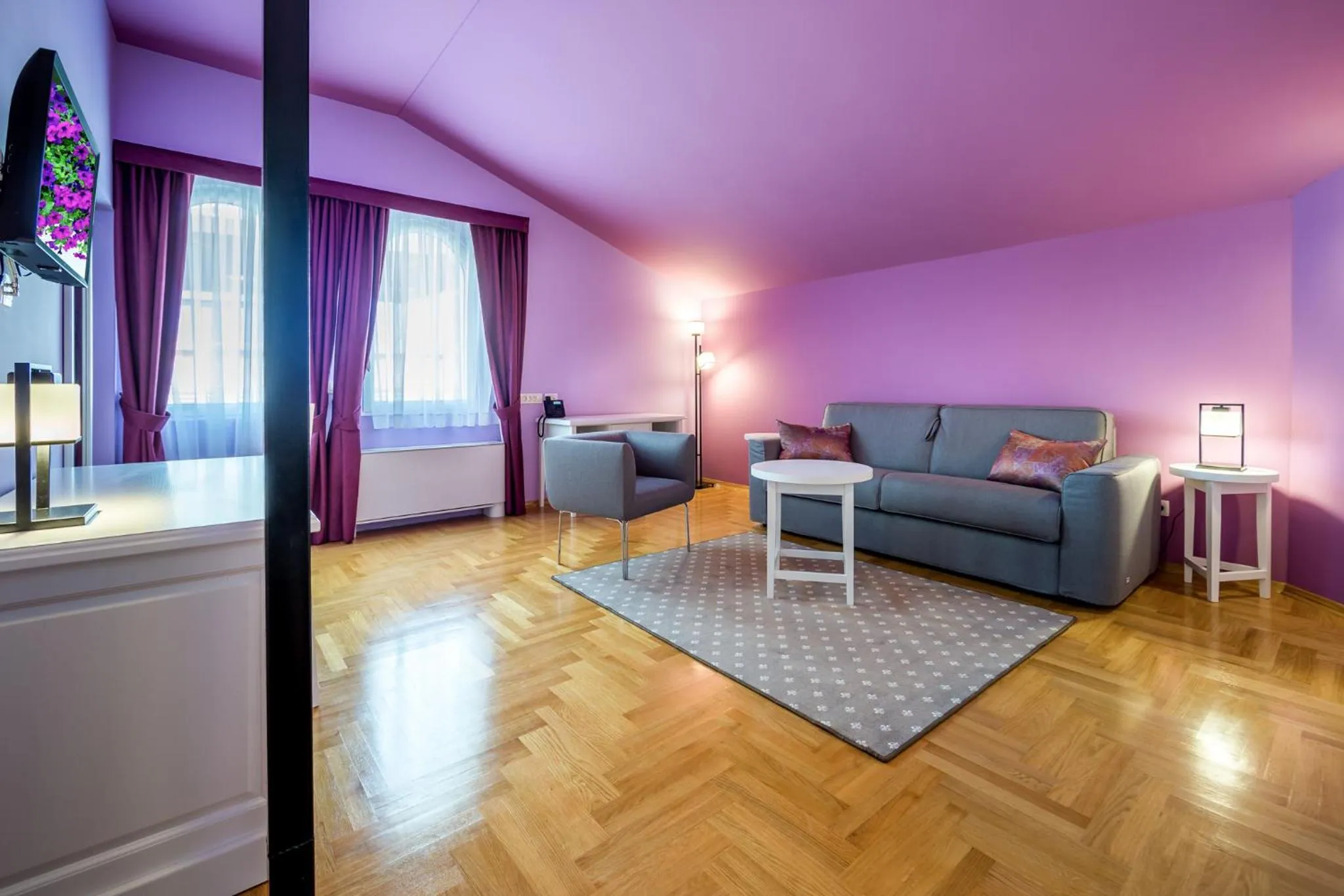 Seating area in Hotel Domino