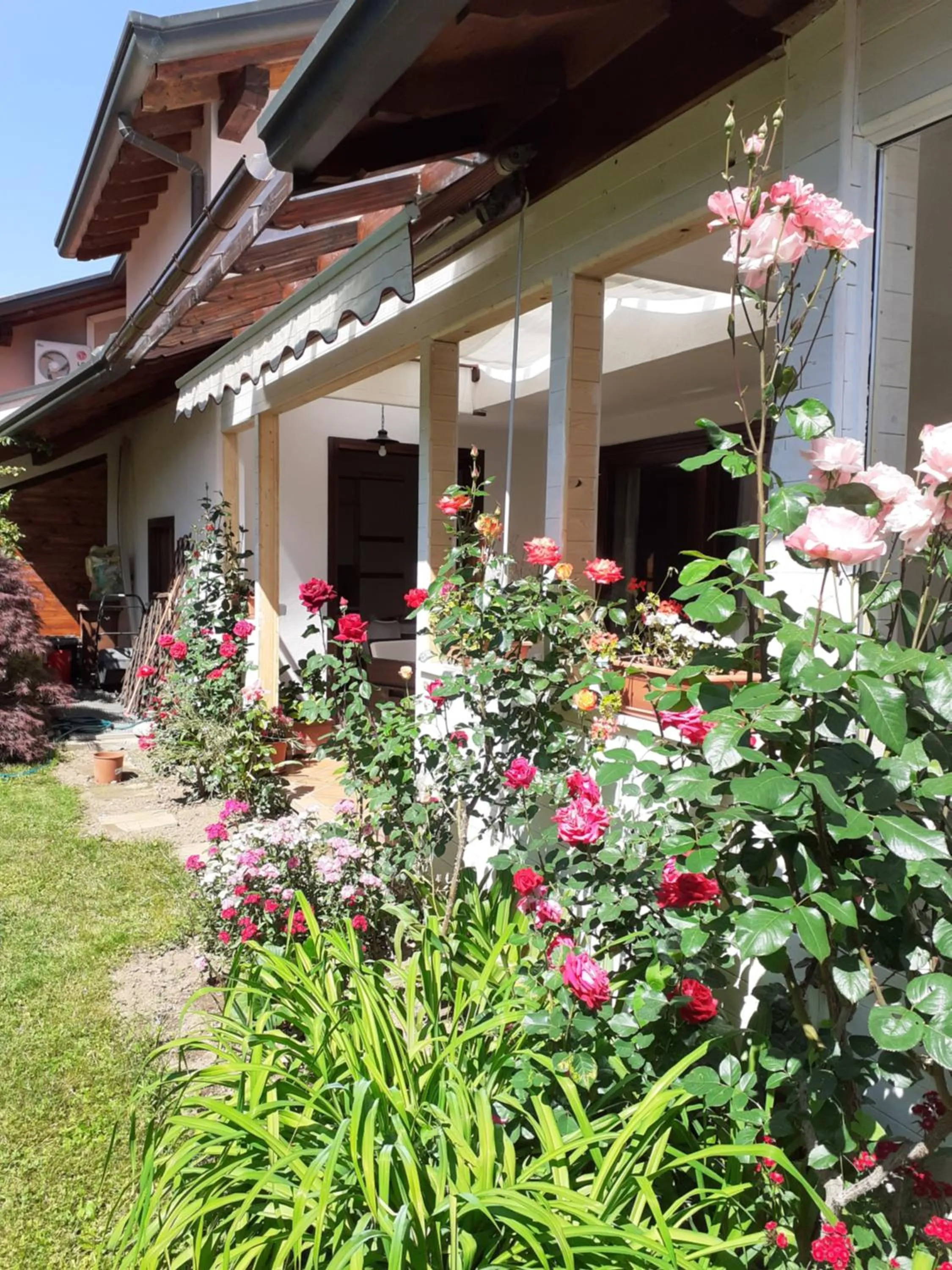 Patio in B&B Villa Bucceri