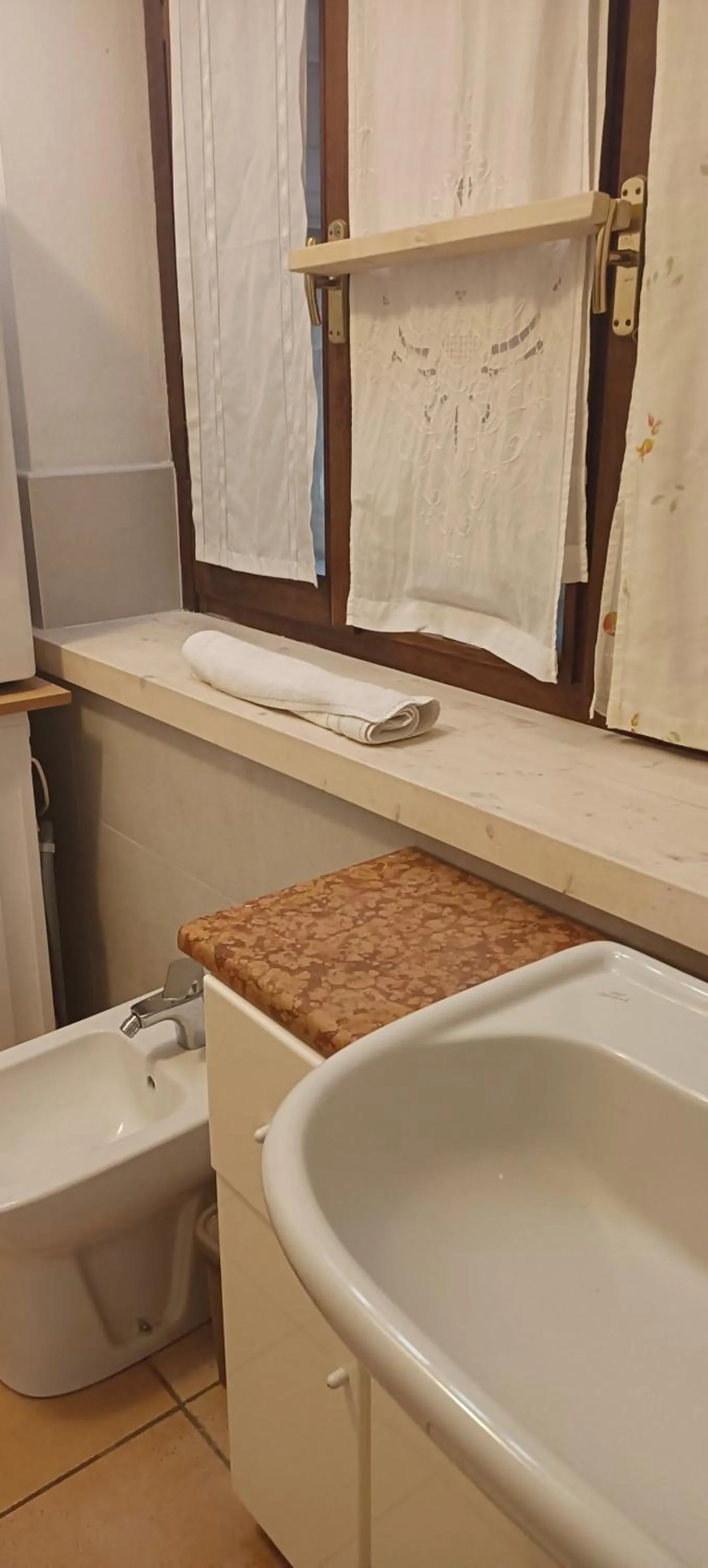 Toilet in B&B Villa Bucceri