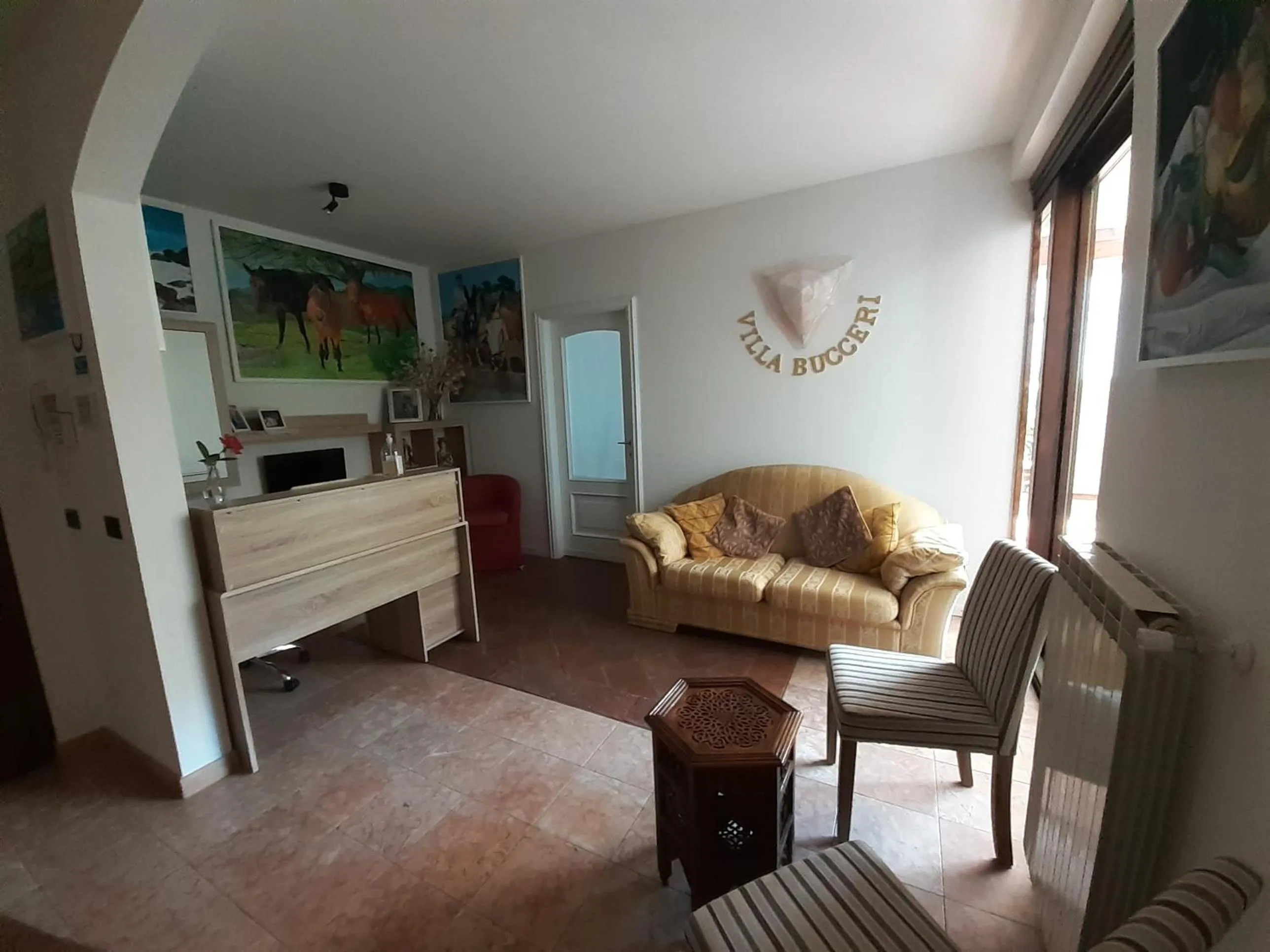 Living room in B&B Villa Bucceri