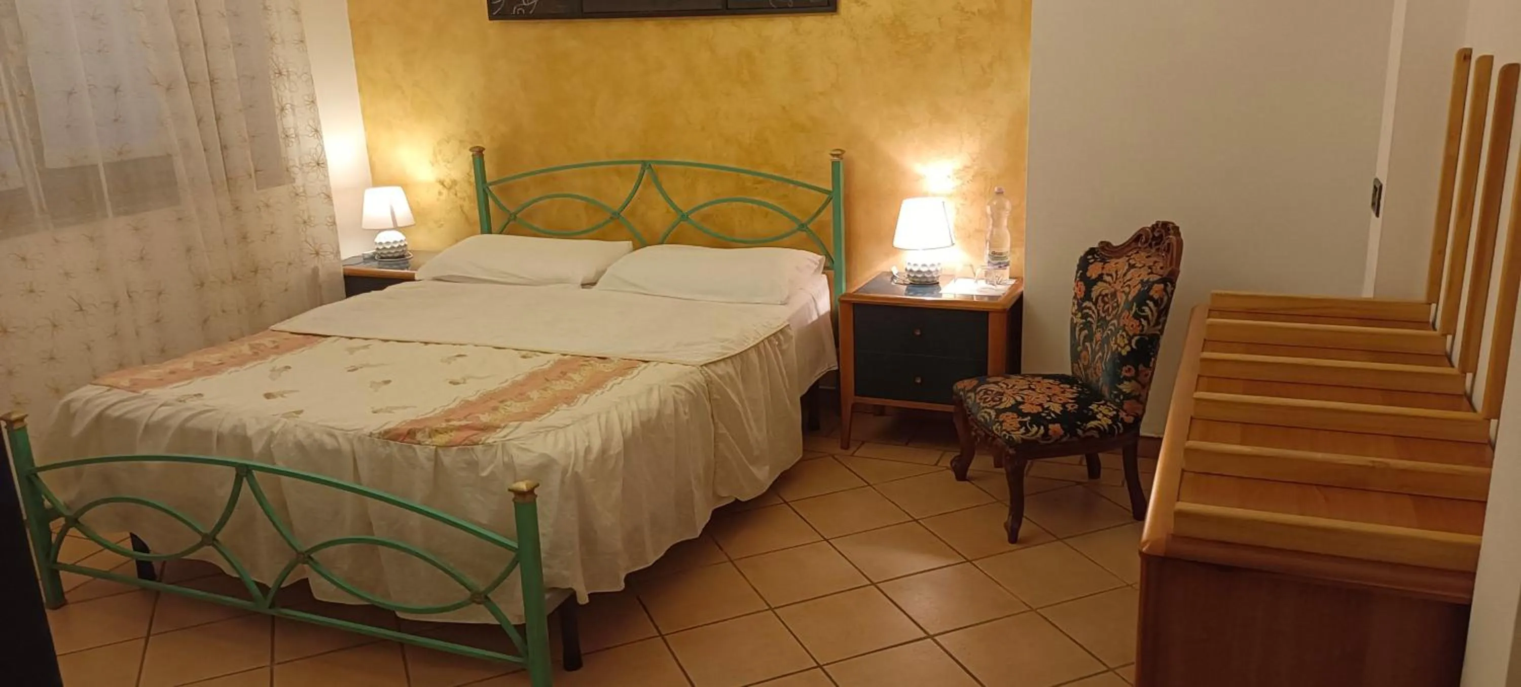 Bed in B&B Villa Bucceri