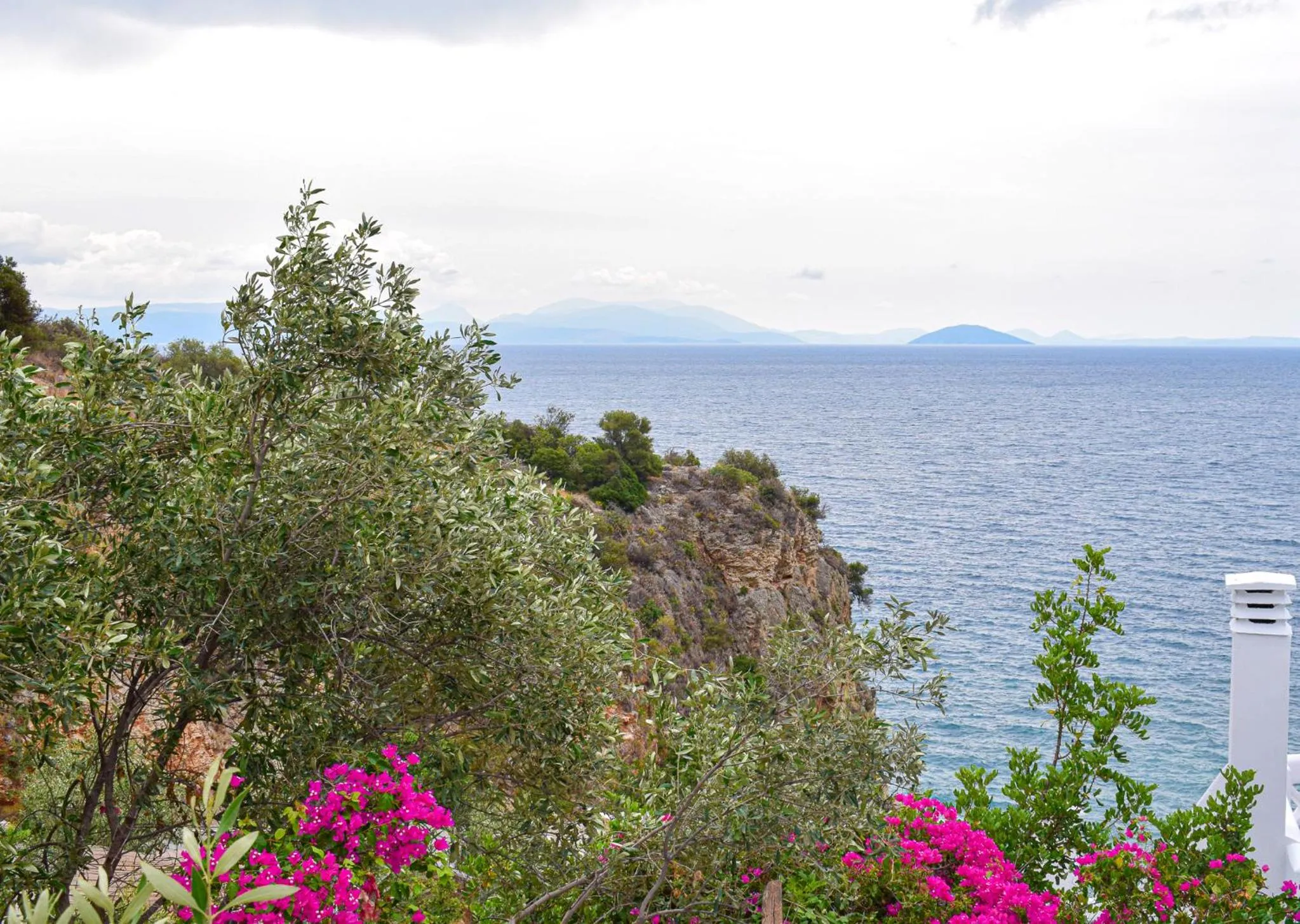 Mountain view in Muses seaside Villas