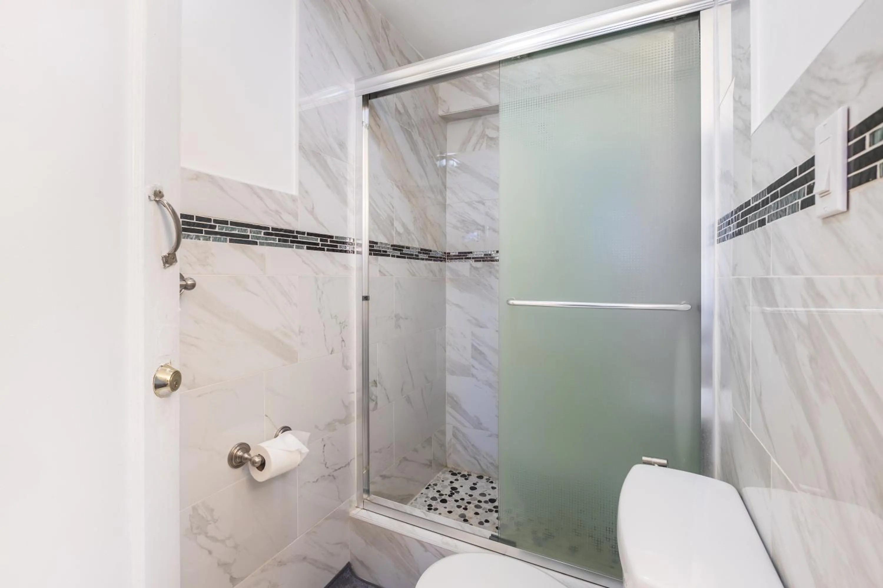 Bathroom in KLO Guest House