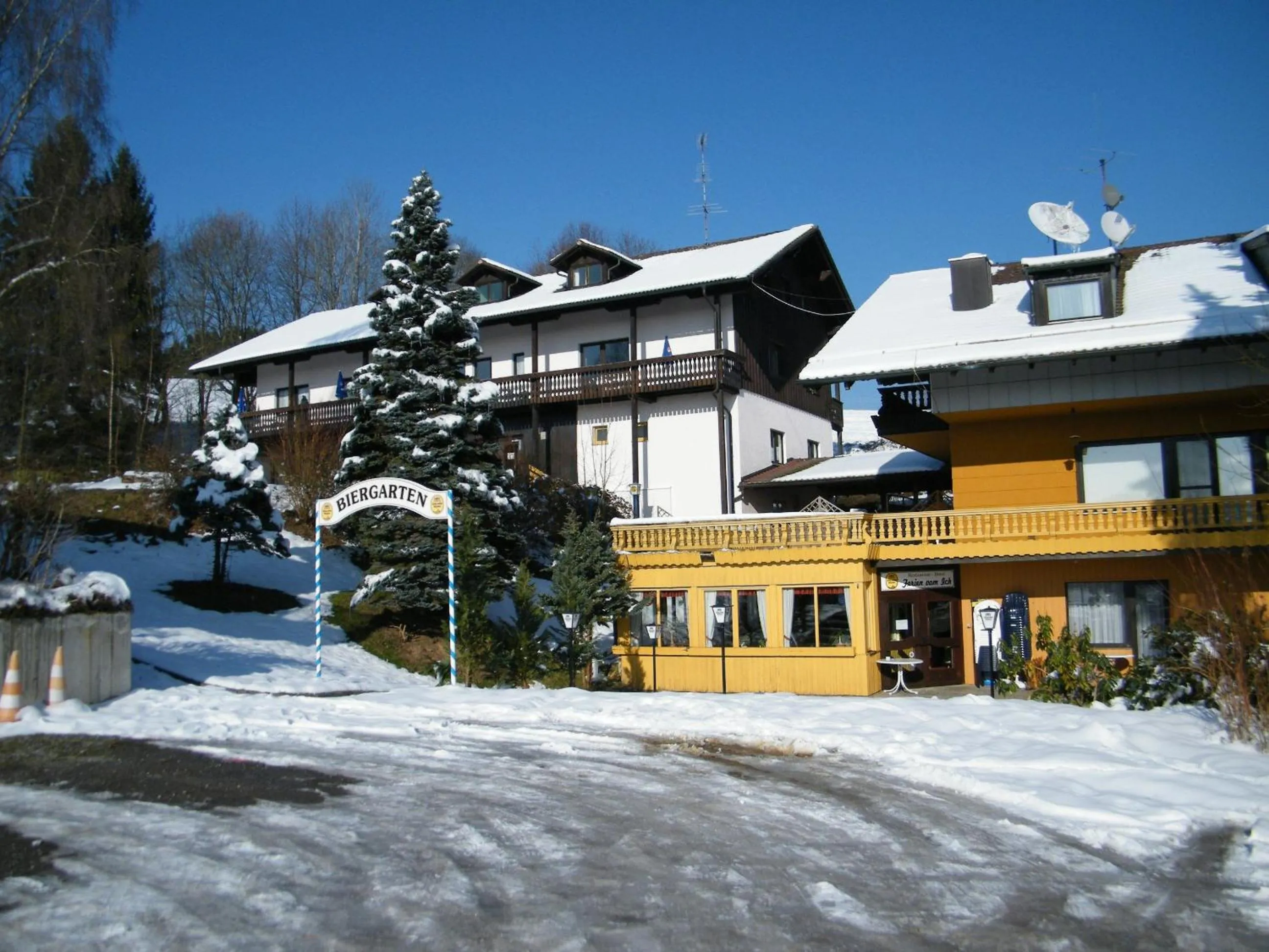 Property building in Ferien vom Ich, Bayerischer Wald, Hotel & Restaurant
