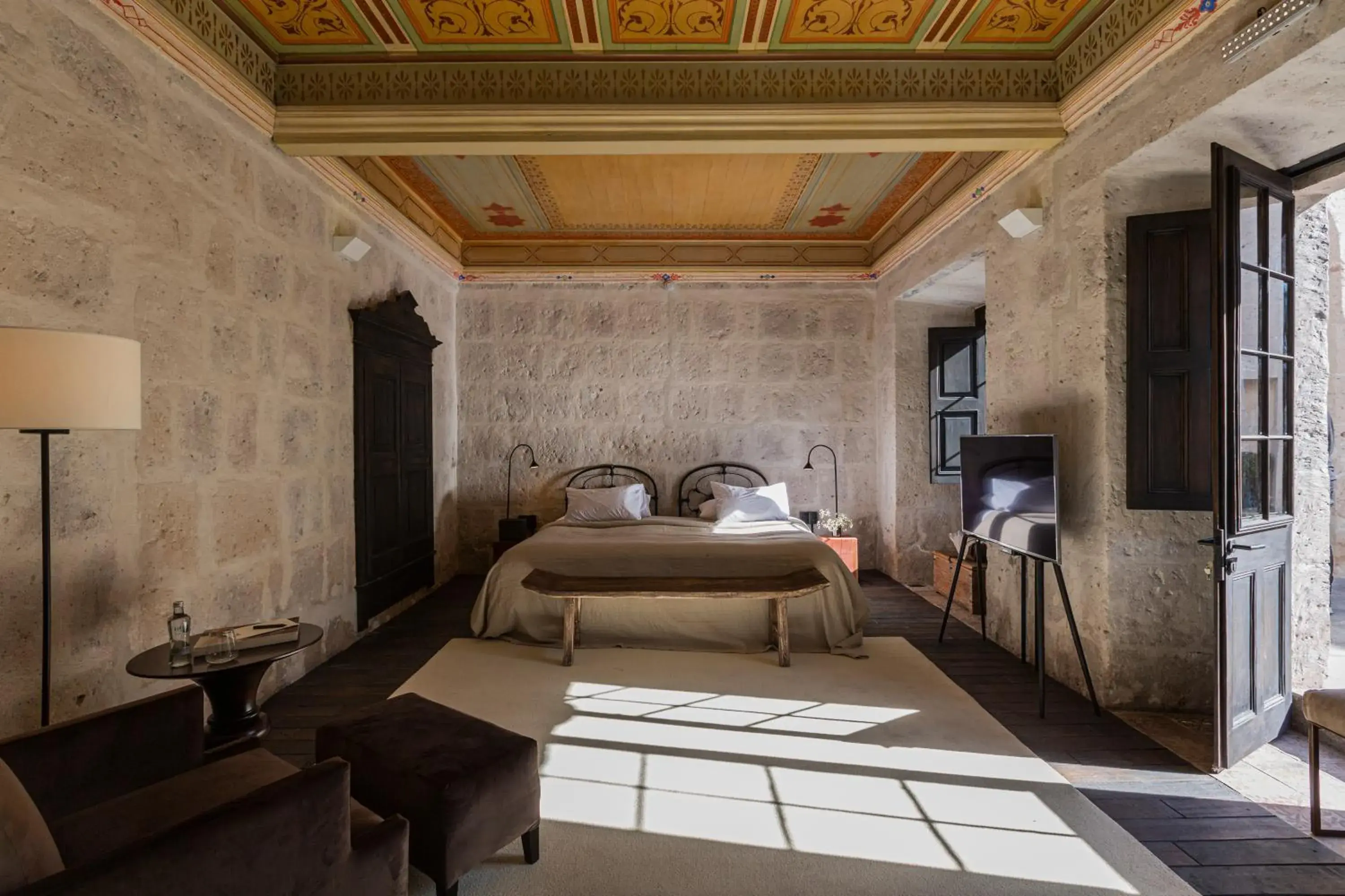 Superior Double or Twin Room in CIRQA - Relais & Châteaux Superior Double or Twin Room in CIRQA - Relais & Châteaux