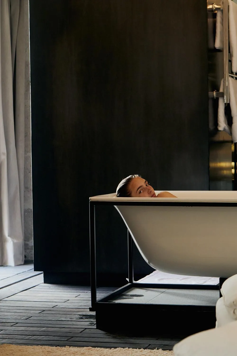 Bath in CIRQA - Relais & Châteaux