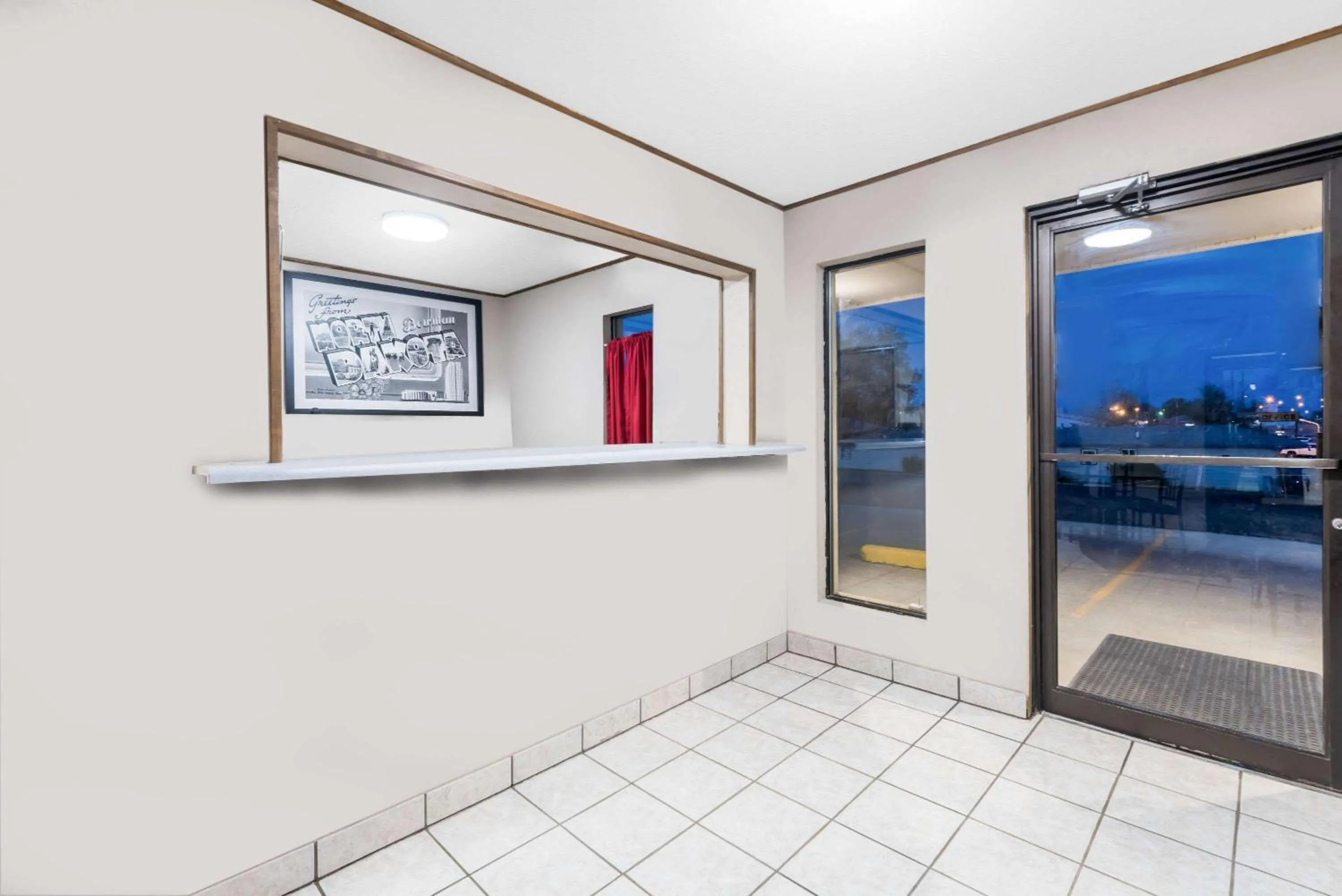 Lobby or reception in Super 8 by Wyndham Bowman