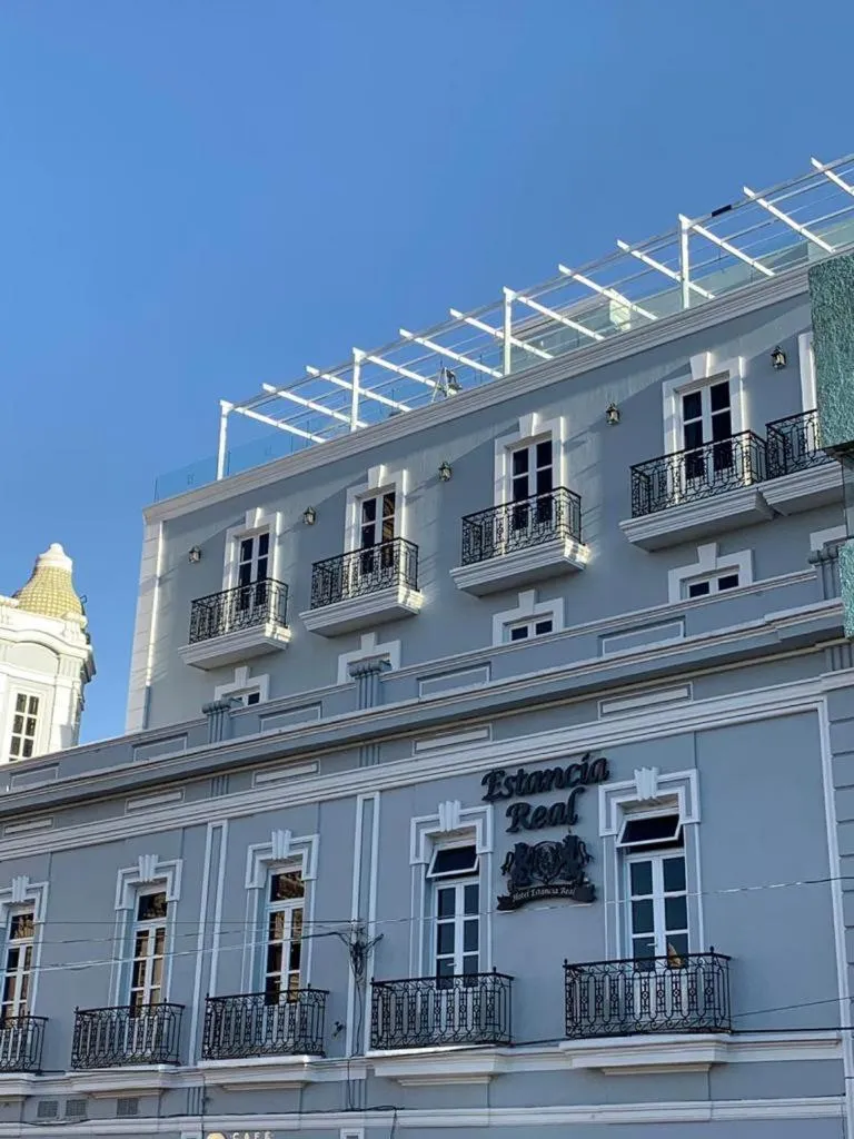 Property building in Hotel Estancia Real