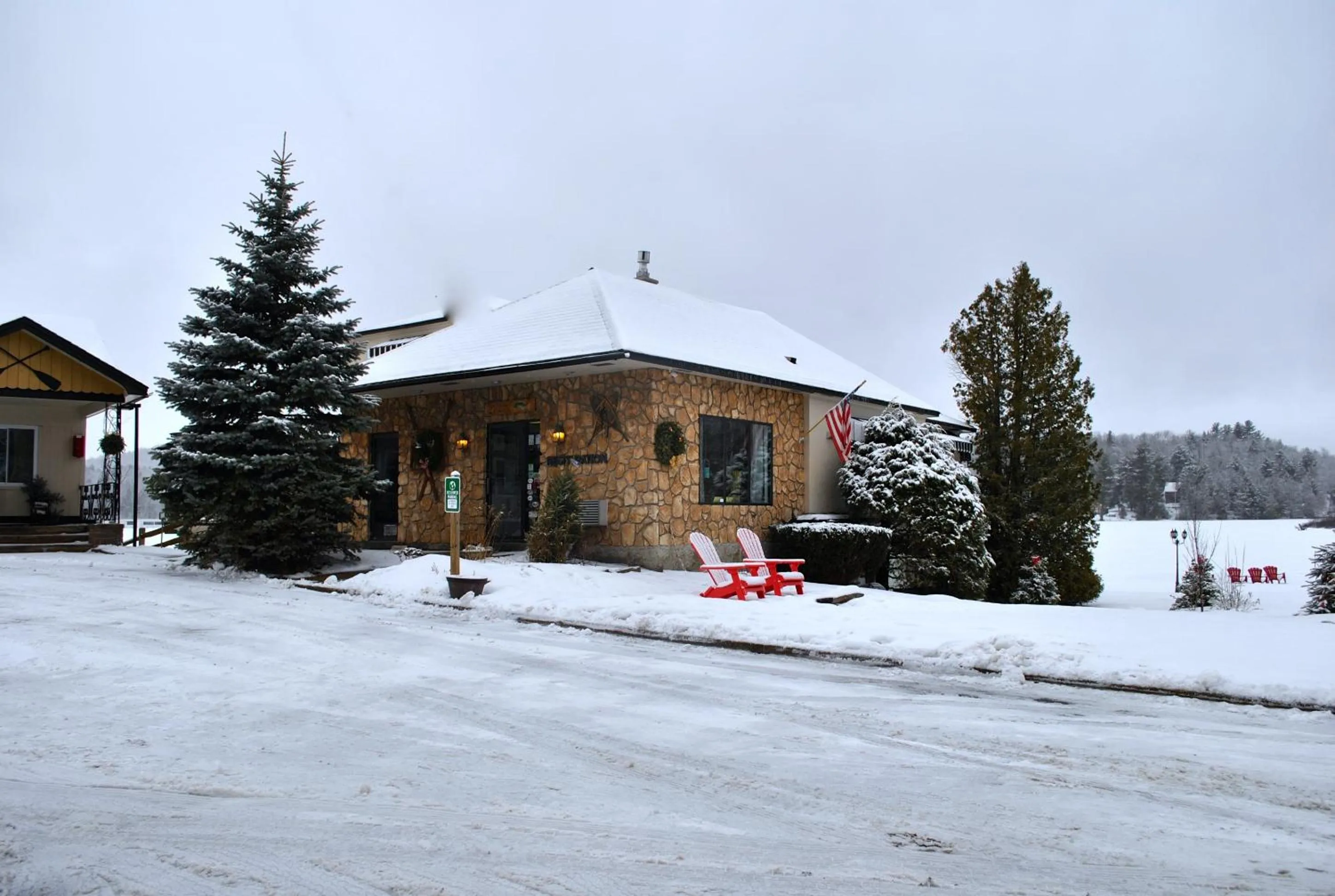 Facade/entrance in Gauthier's Saranac Lake Inn