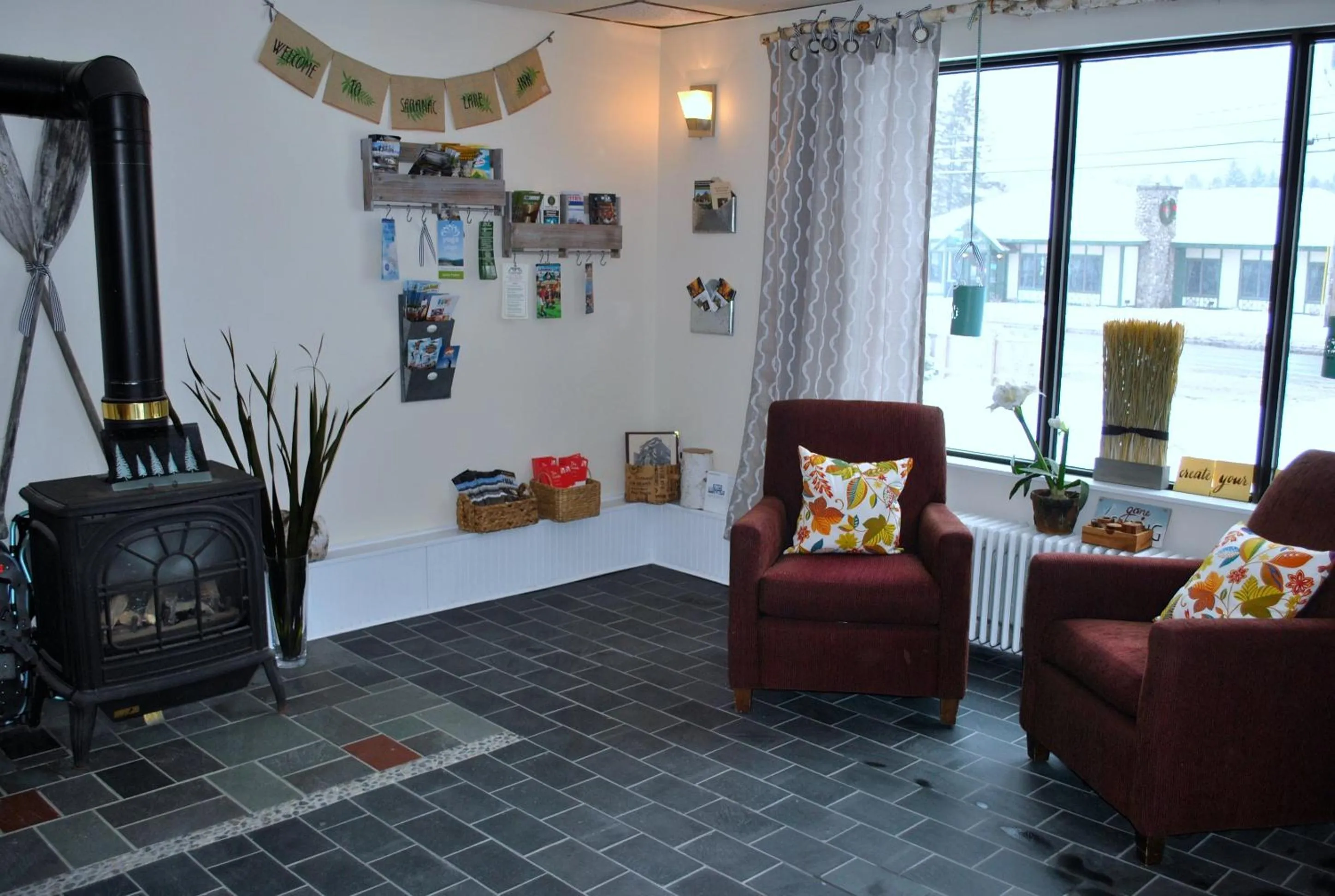 Lobby or reception in Gauthier's Saranac Lake Inn