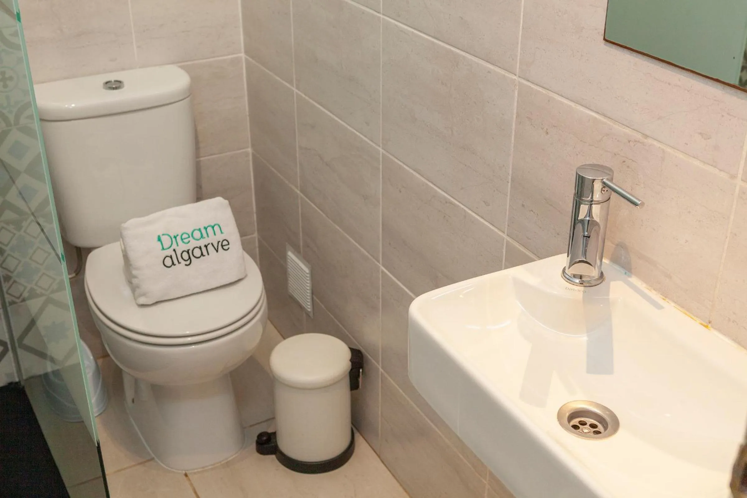 Toilet in Lagos Center Apartment