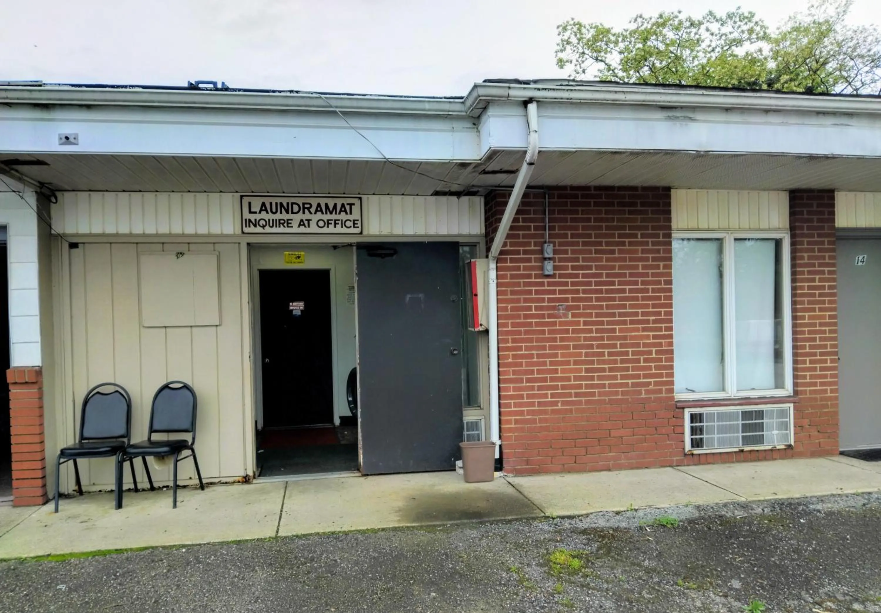 laundry in Davis Motel