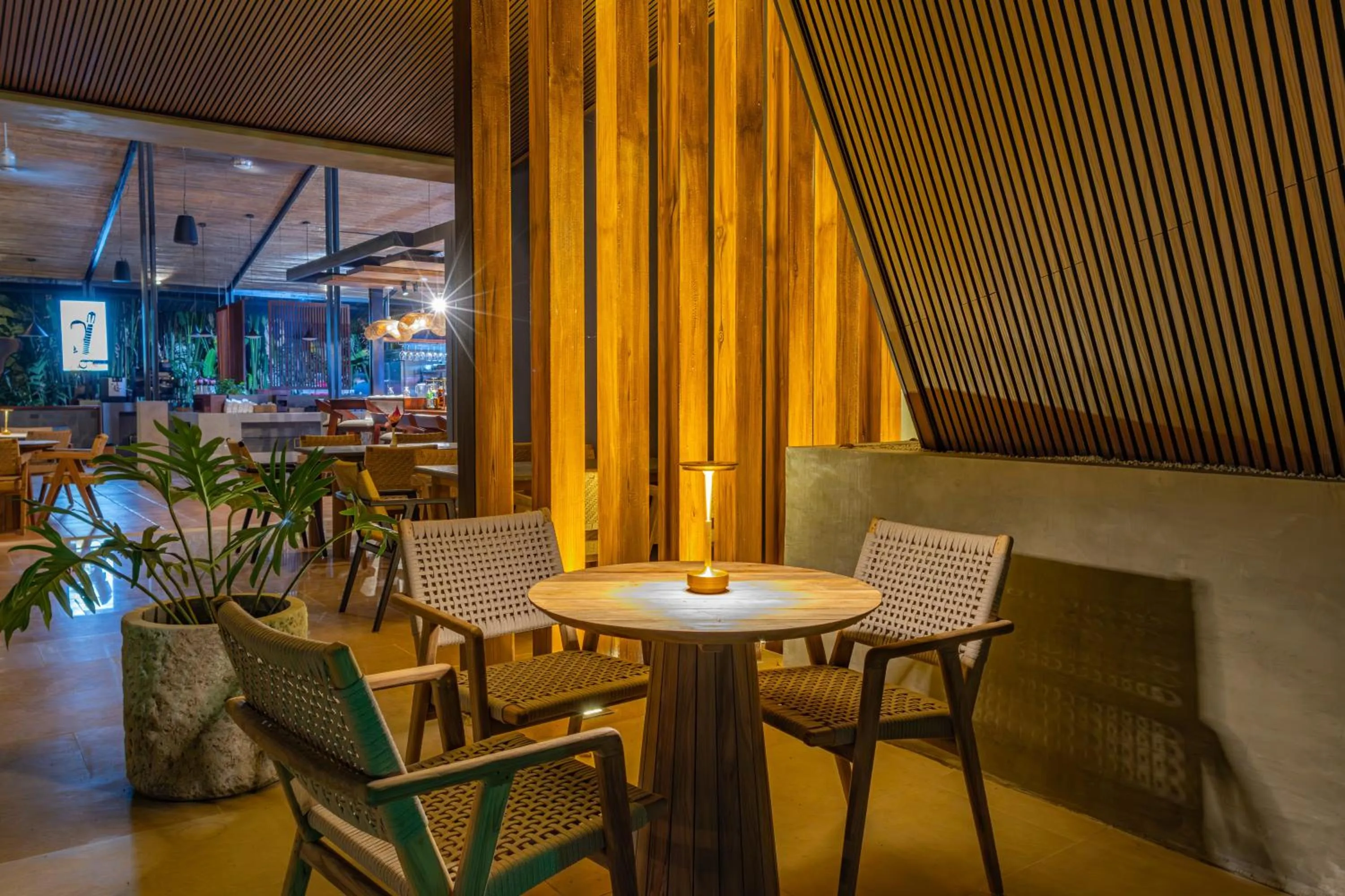 Restaurant/places to eat in Noah's Forest Hotel by Tifakara